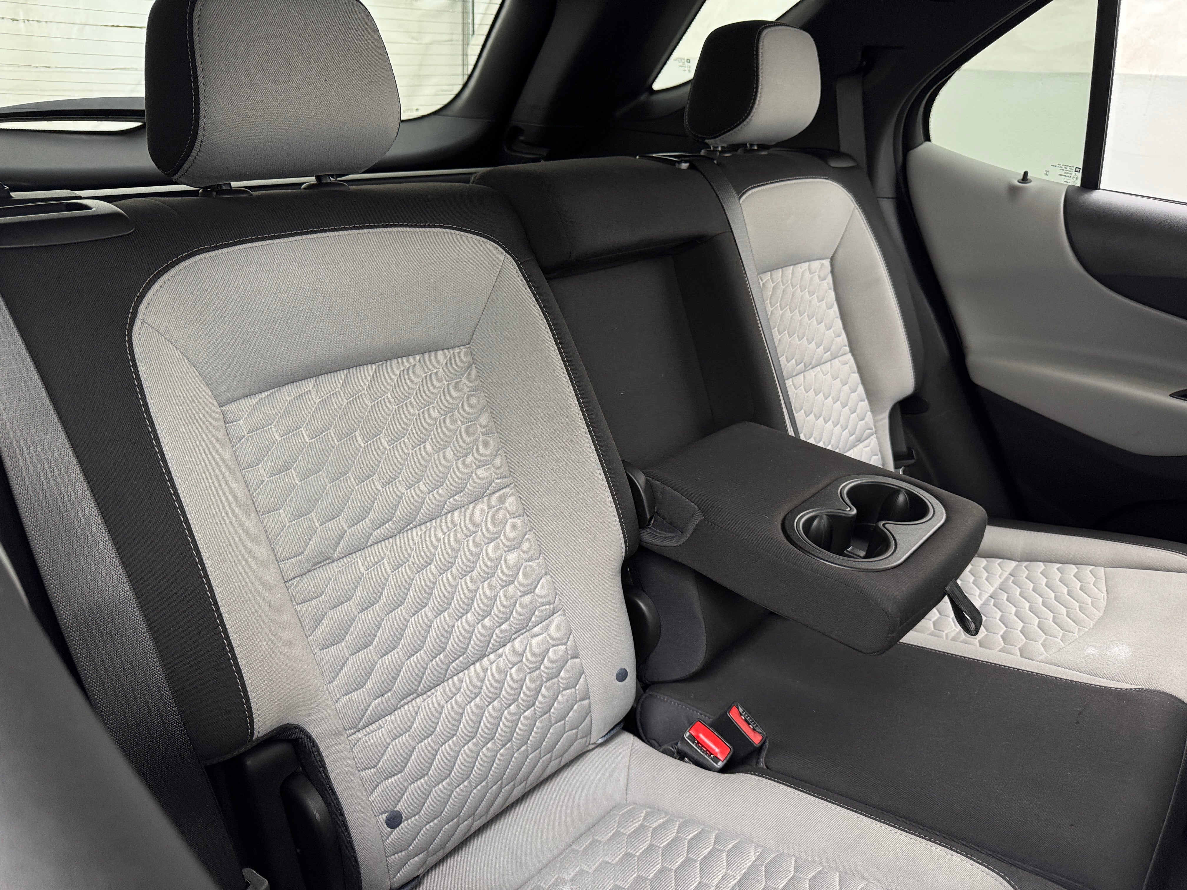 2021 Chevrolet Equinox LS 6