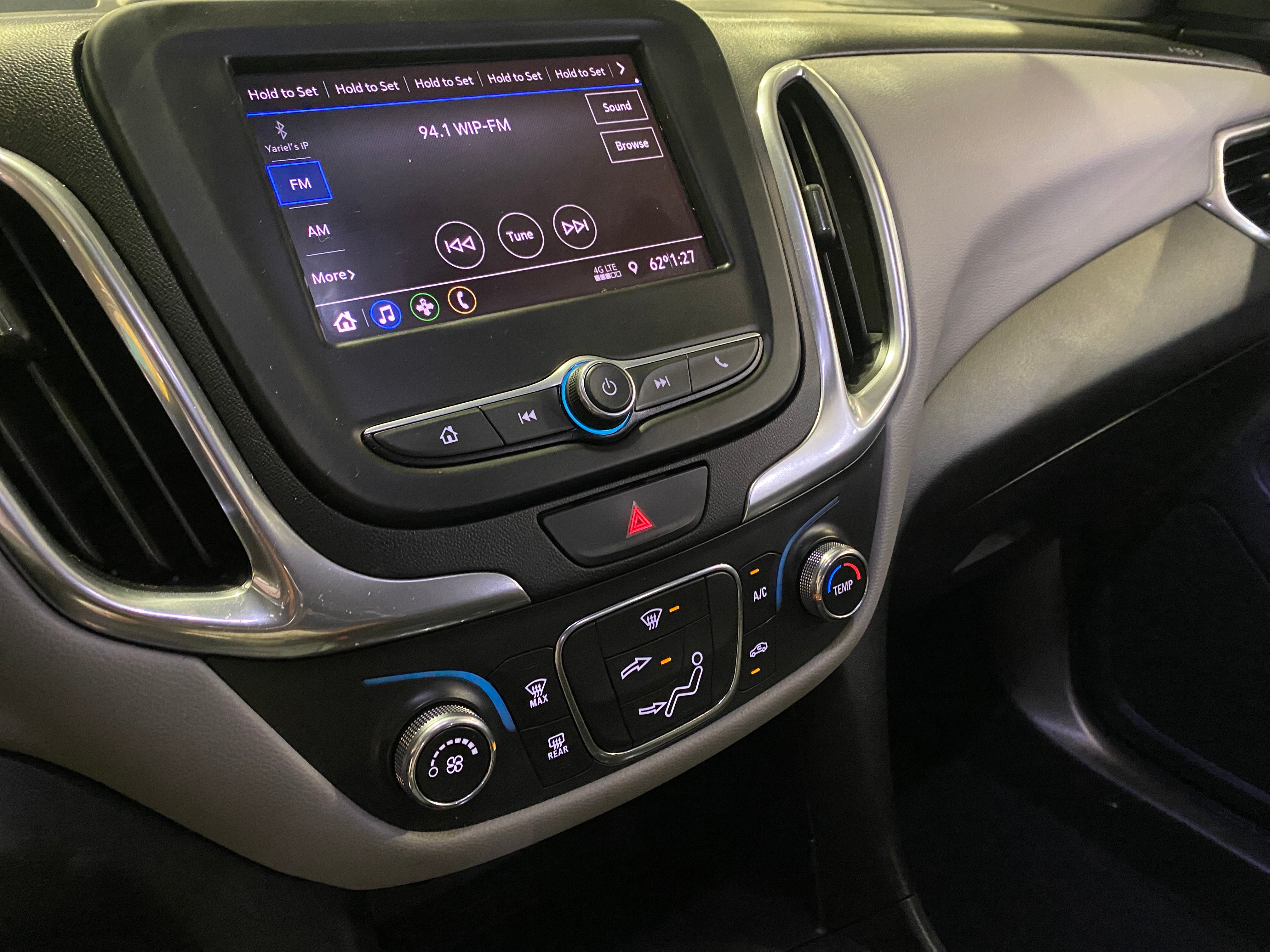 2021 Chevrolet Equinox LS 4