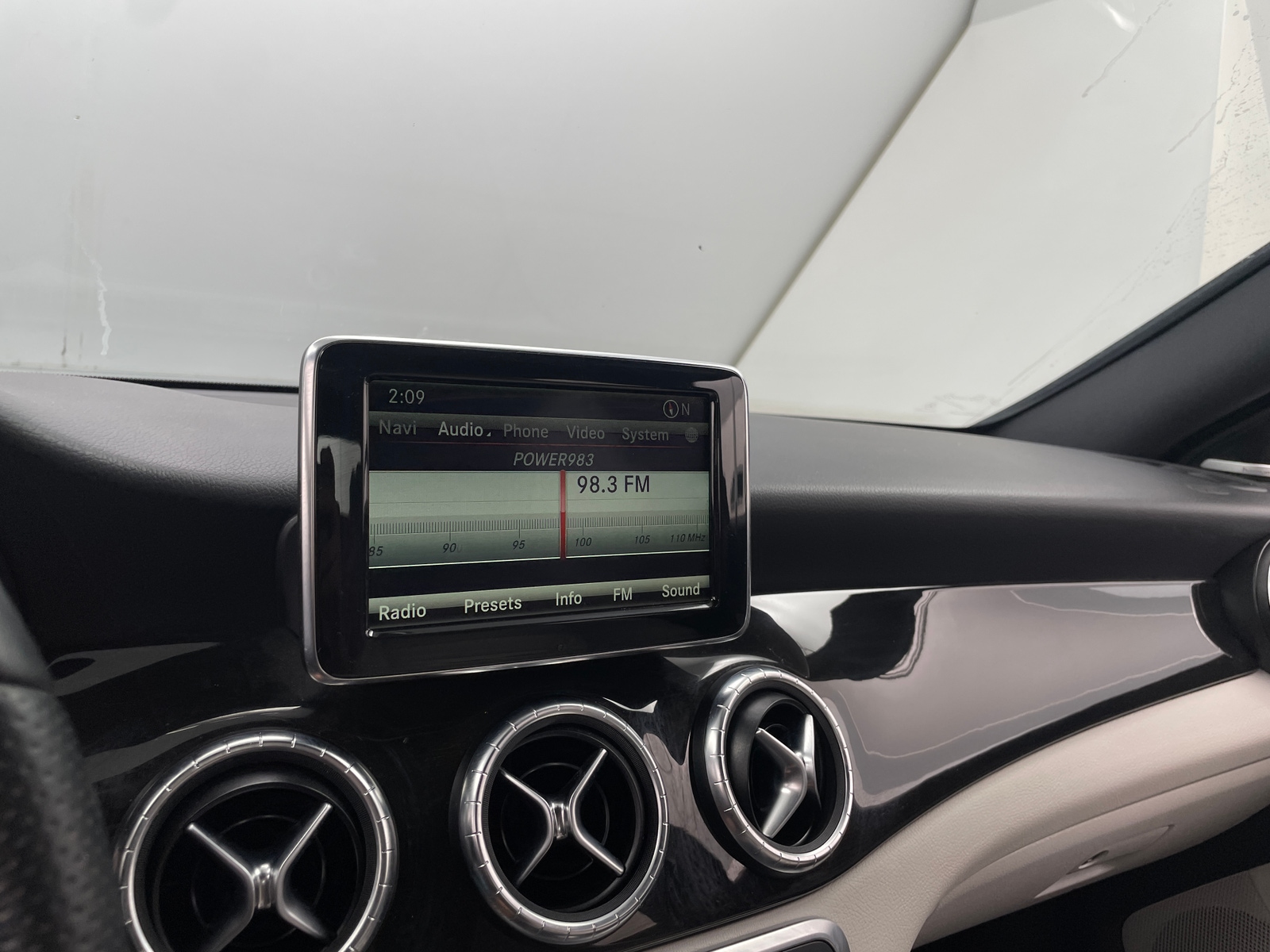 Thumbnail: 2014 Mercedes-Benz CLA - 3