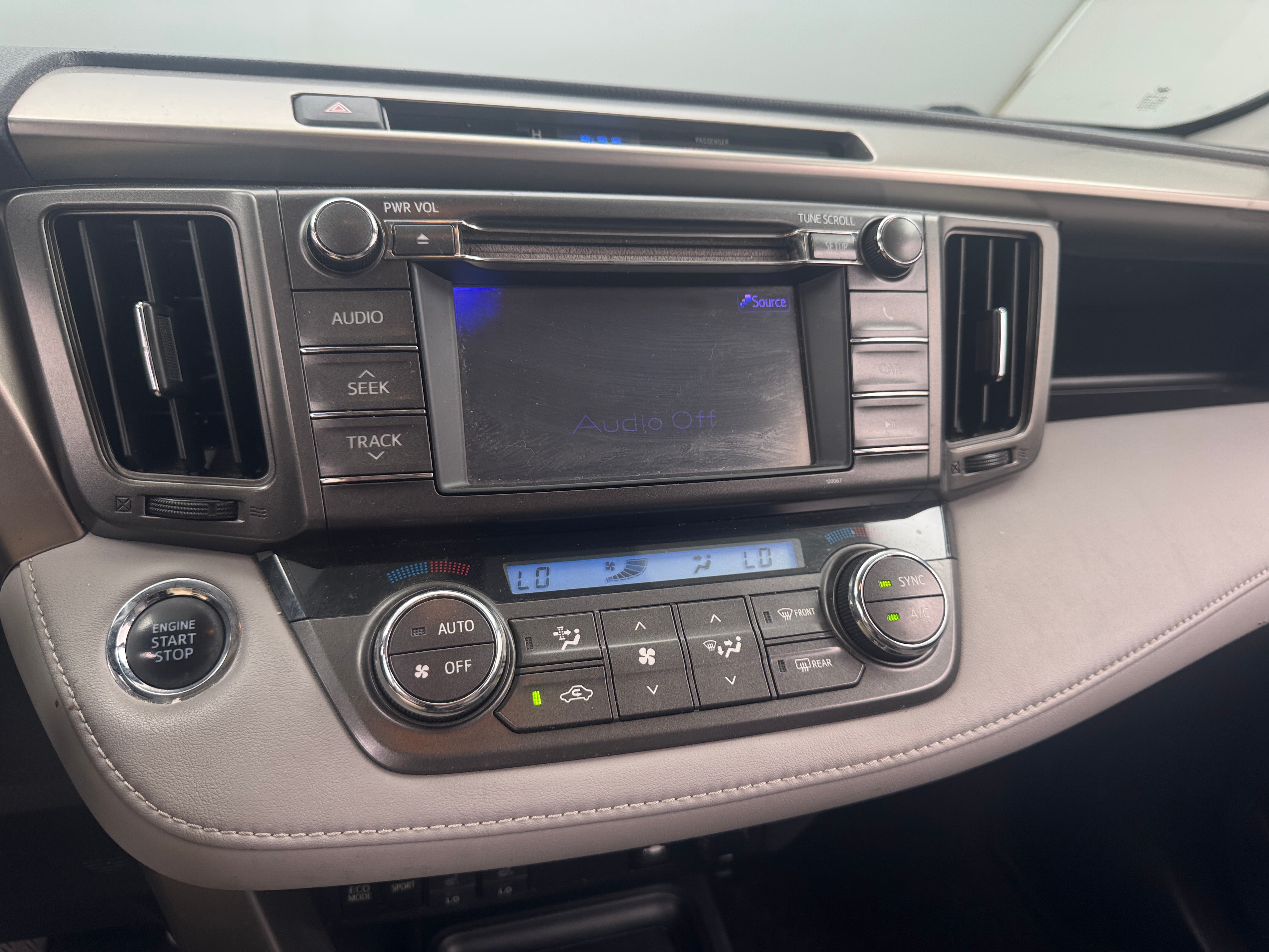 2013 Toyota RAV4 Limited 3