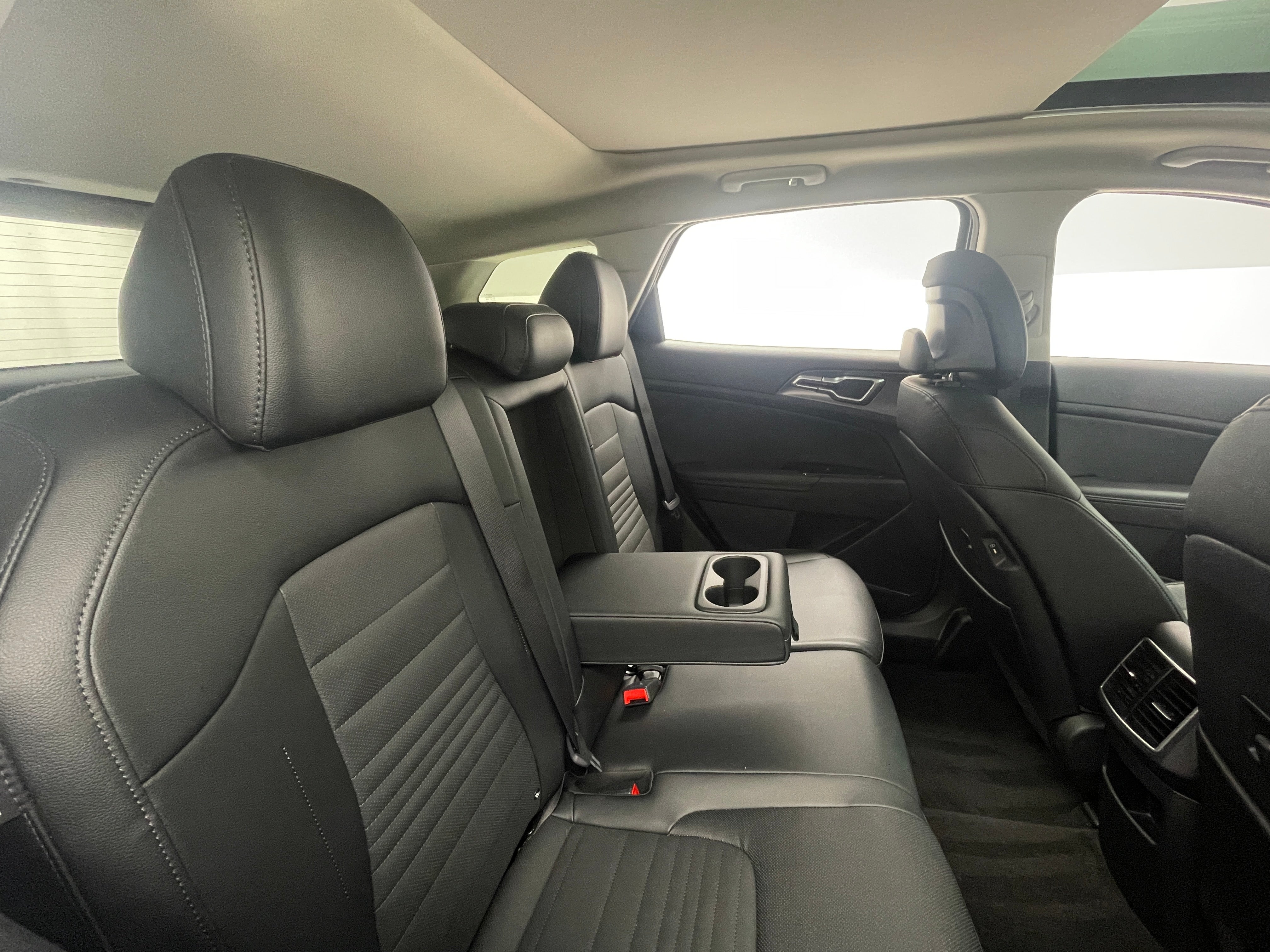 Thumbnail: 2024 Kia Sportage - 5