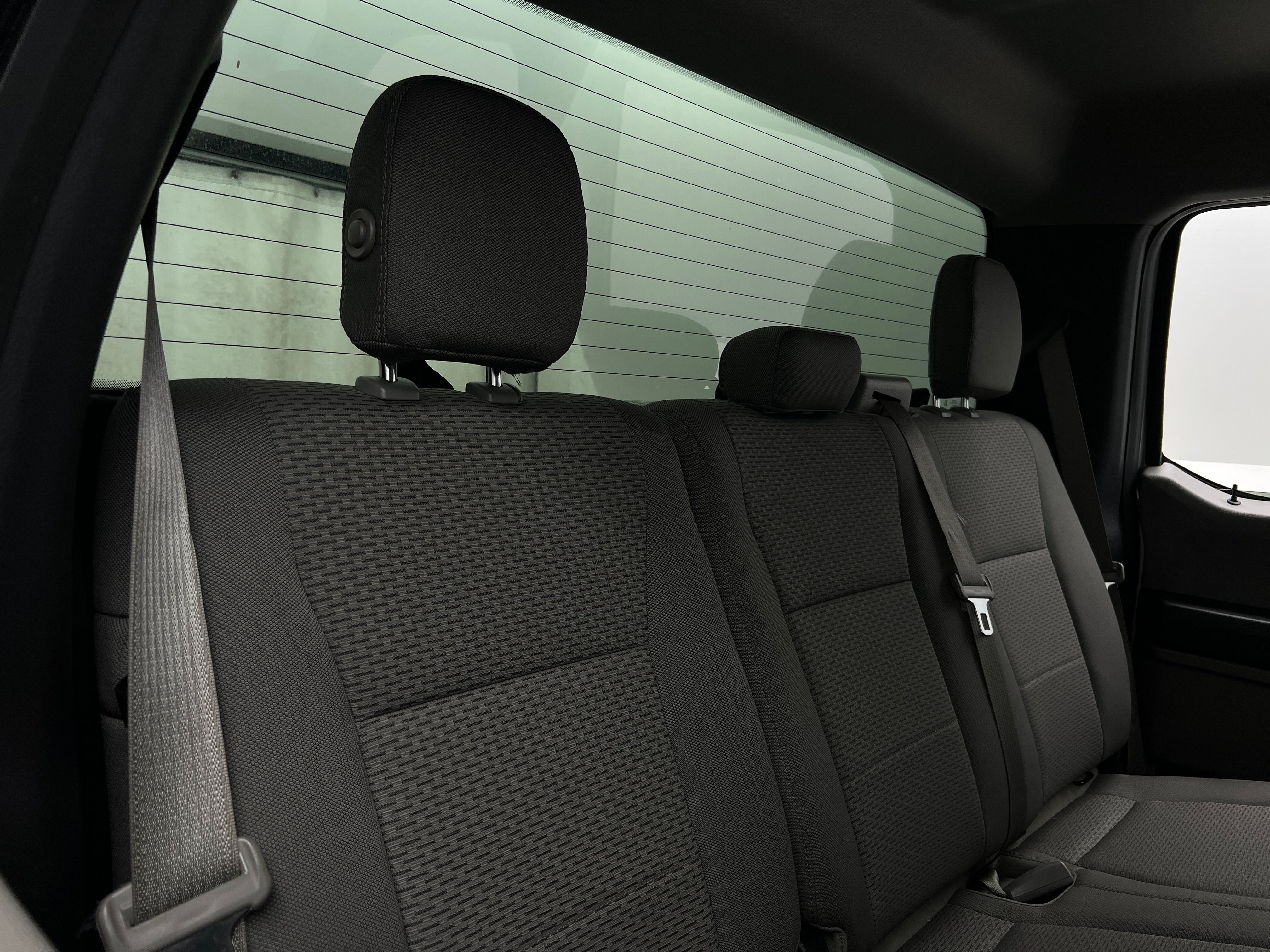 Thumbnail: 2015 Ford Econoline - 6