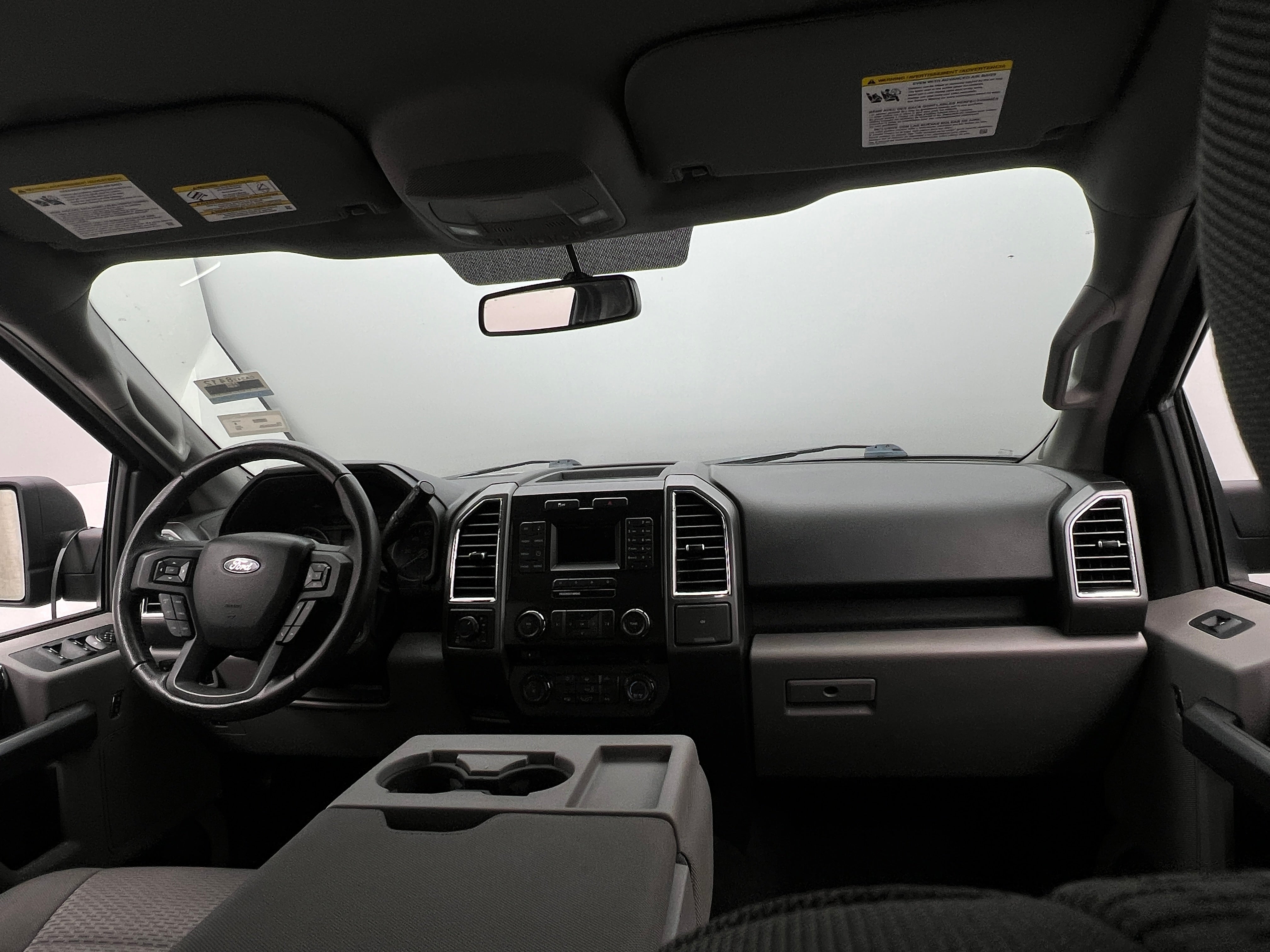 Thumbnail: 2015 Ford Econoline - 3