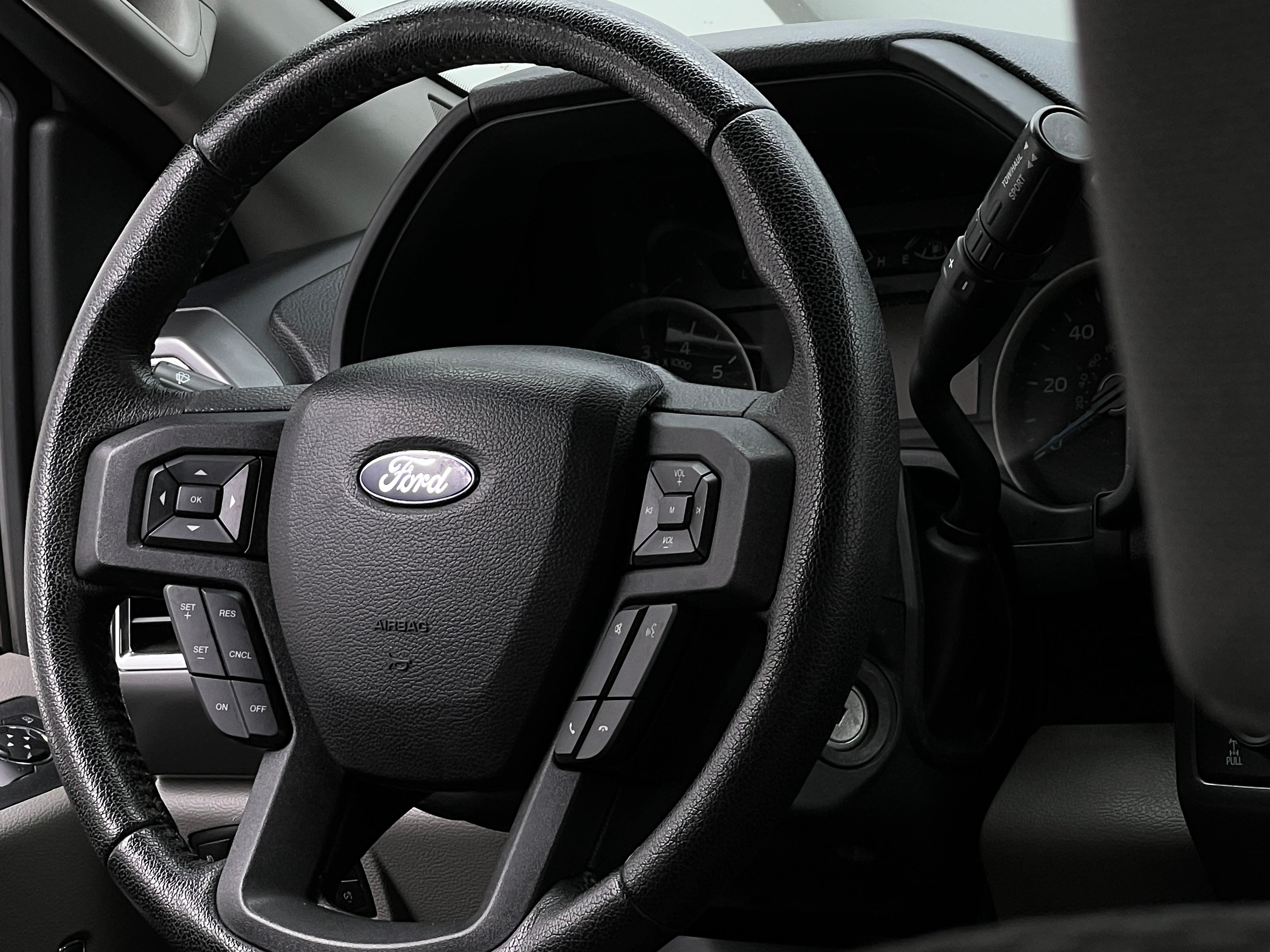 Thumbnail: 2015 Ford Econoline - 5
