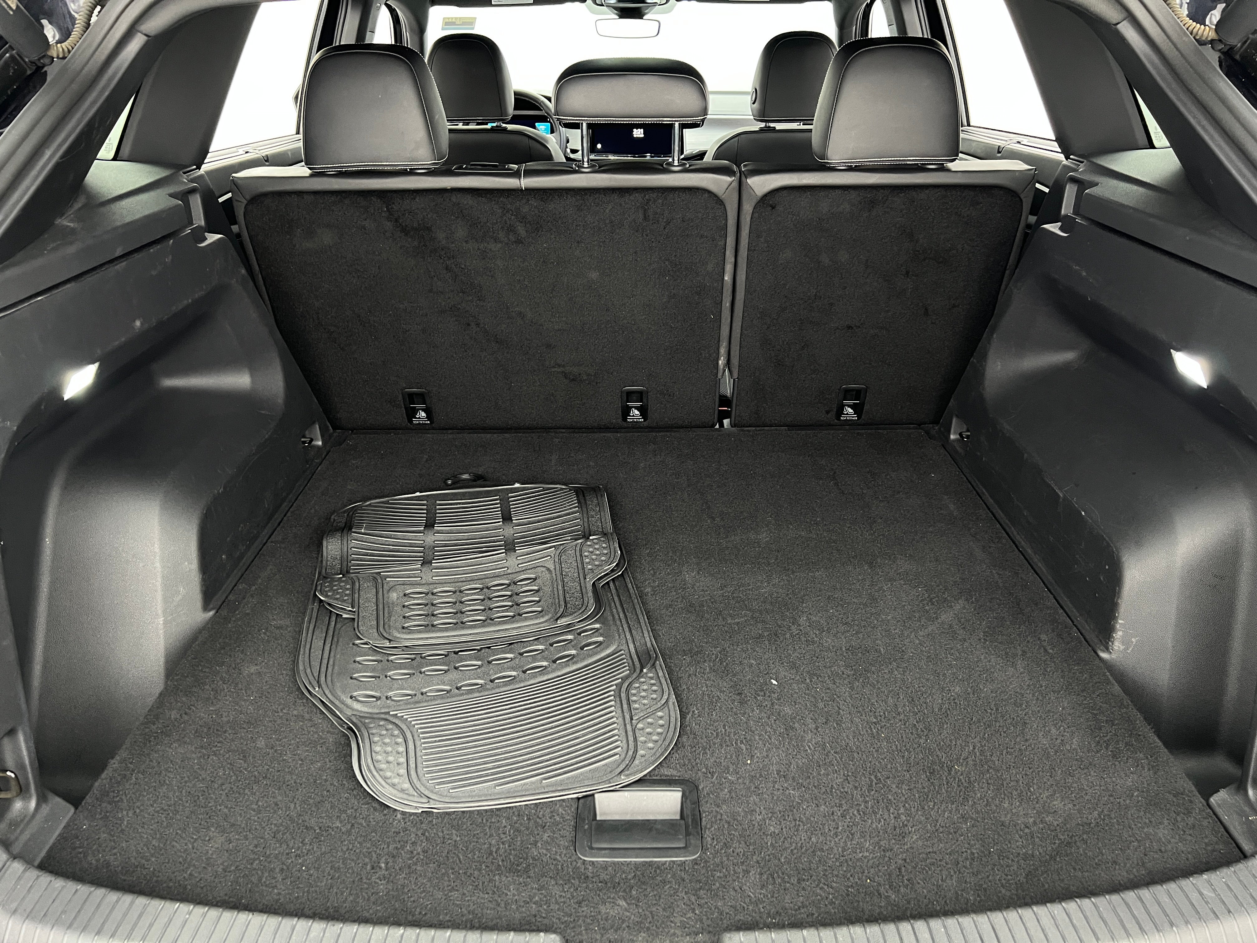 Thumbnail: 2024 Volkswagen Atlas - 6