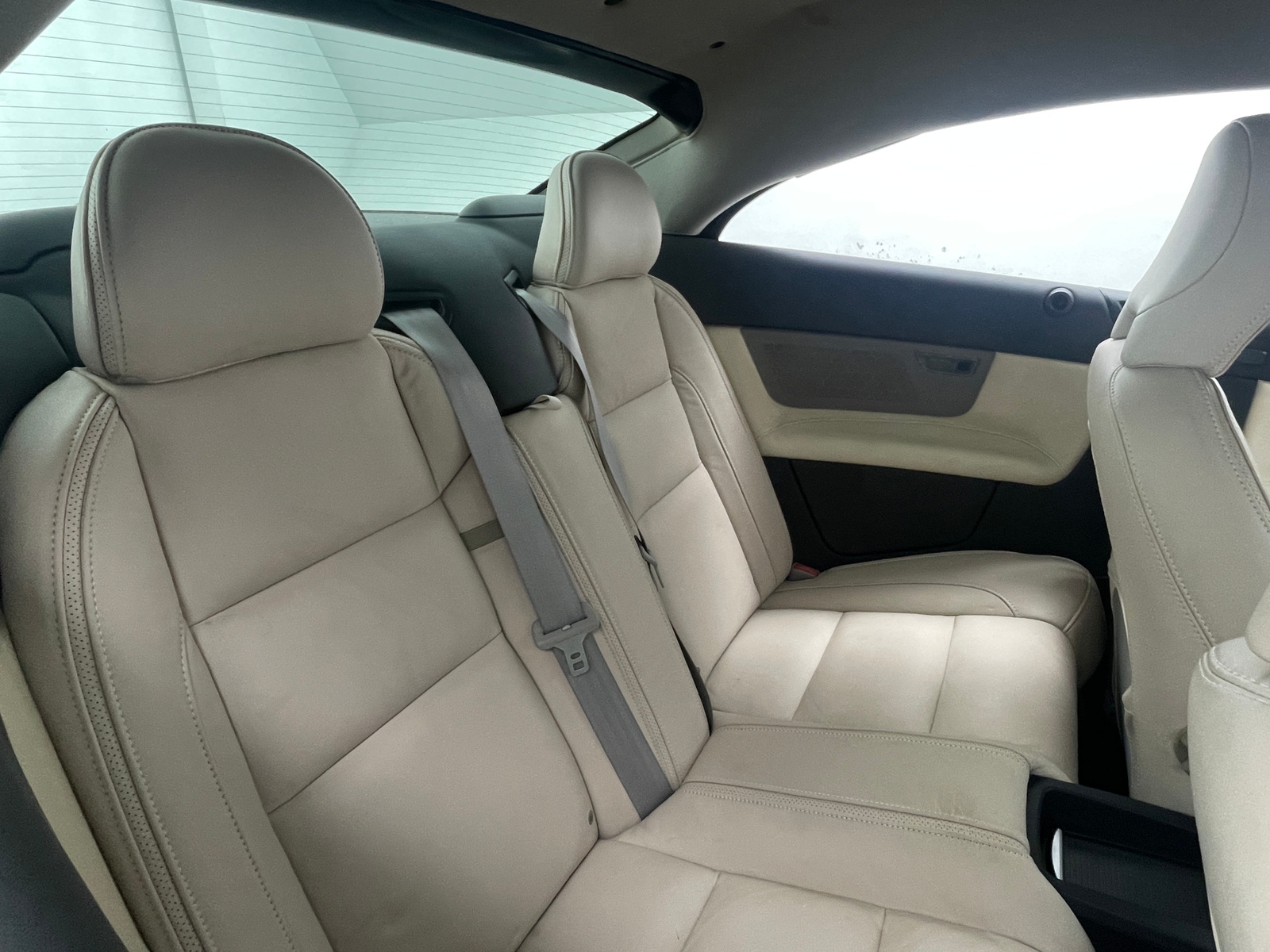 Thumbnail: 2011 Volvo C70 - 5