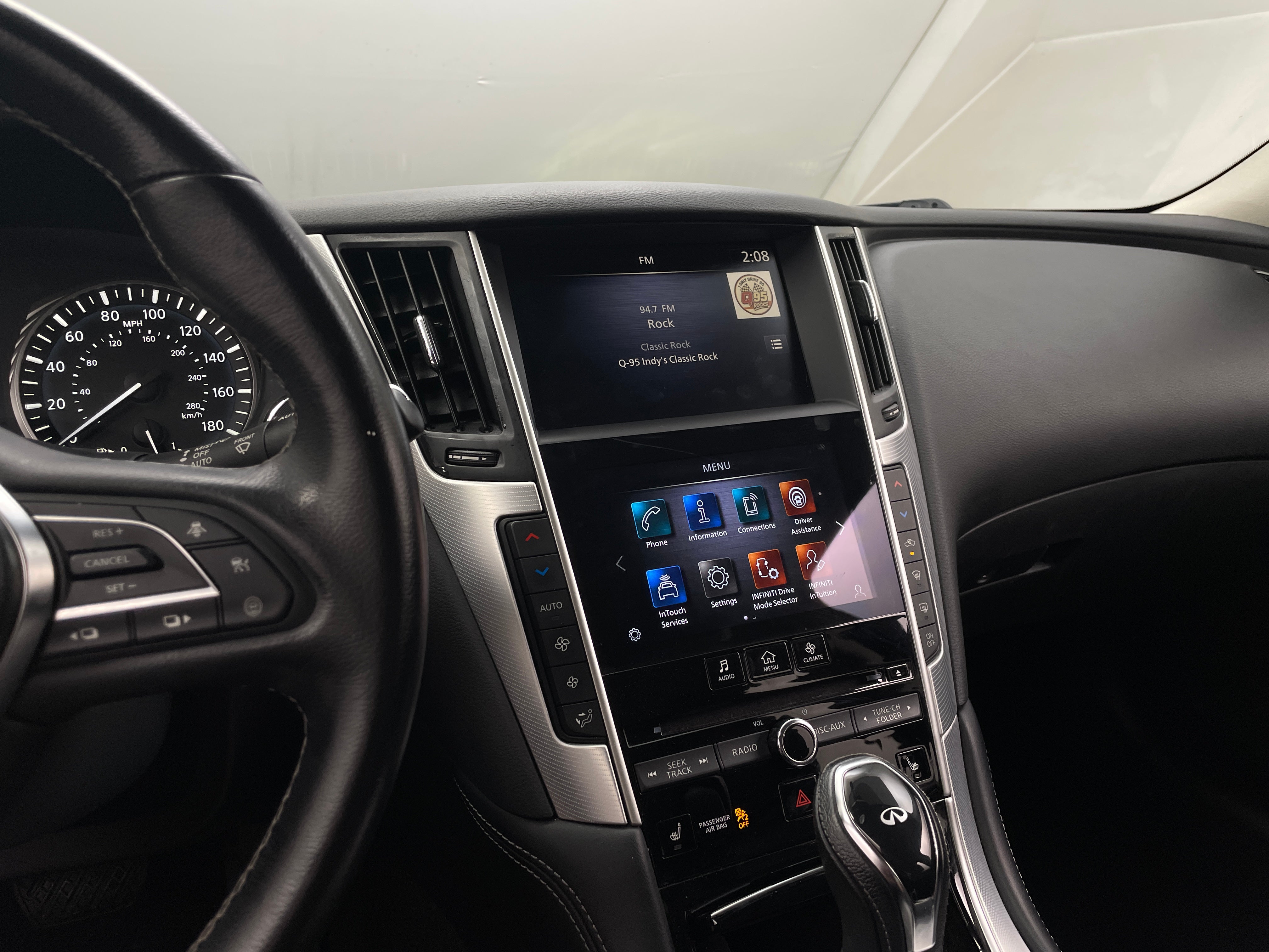 2021 INFINITI Q50 Luxe 3