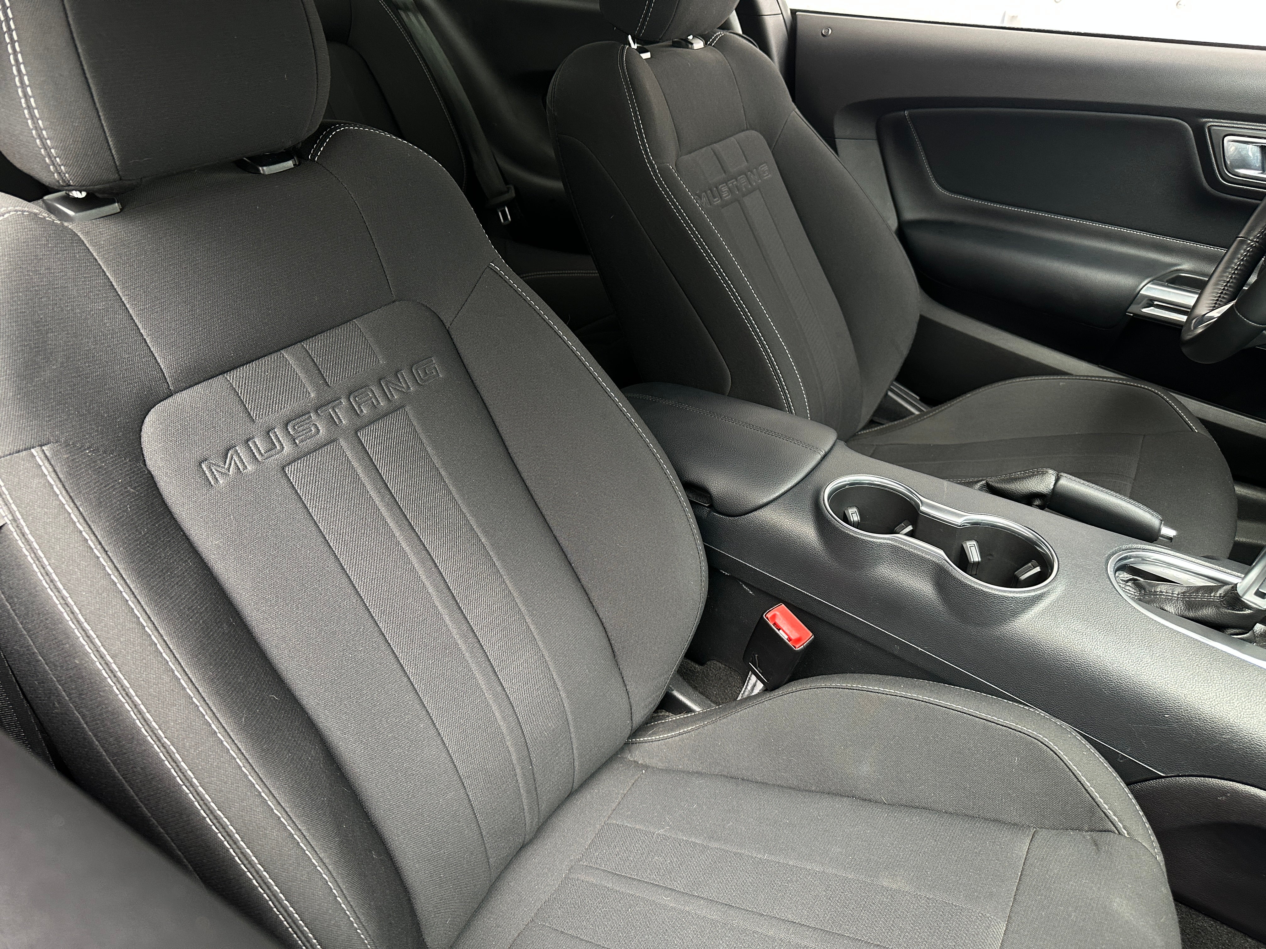 2021 Ford Mustang GT 2