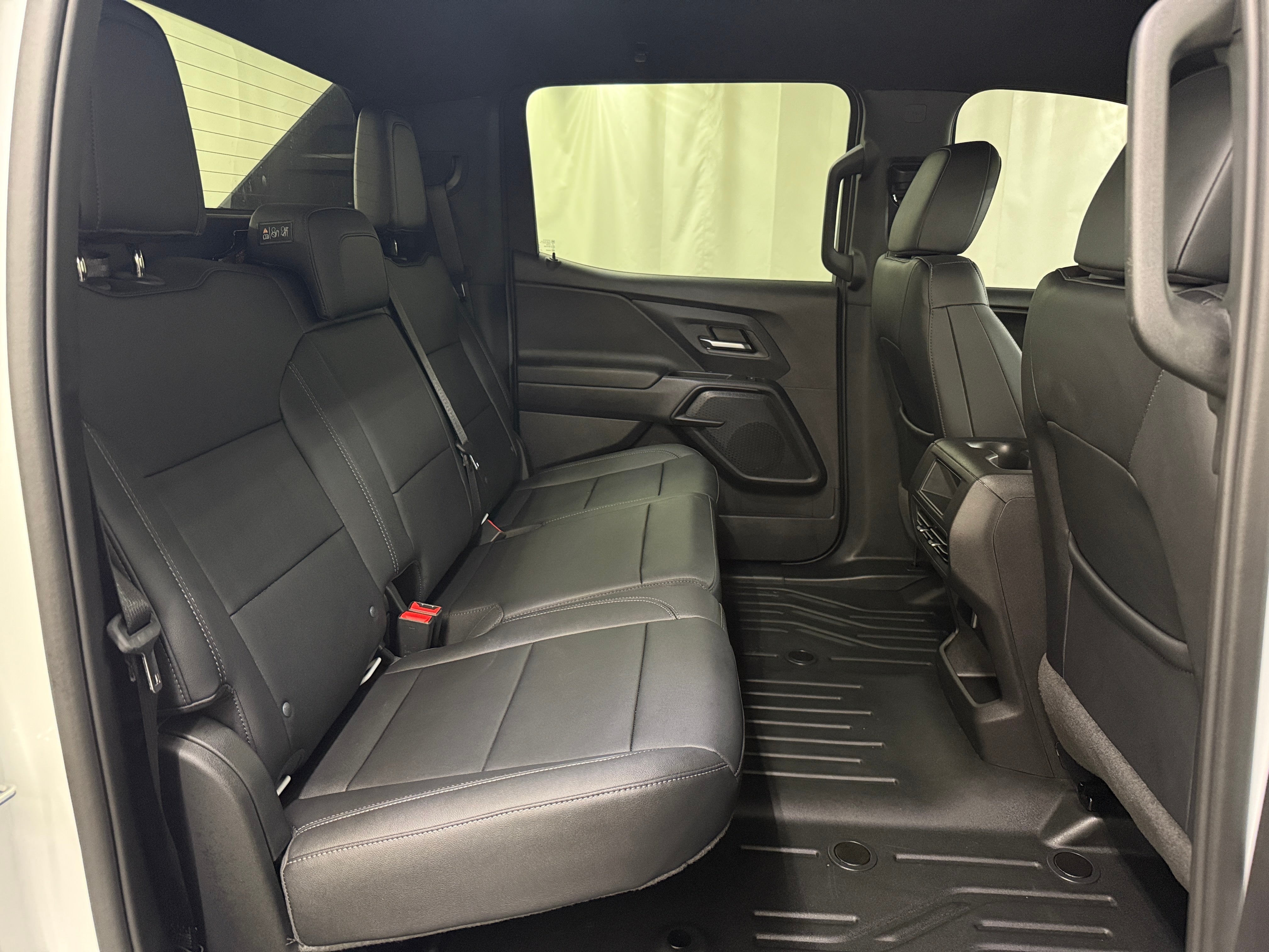 2024 Chevrolet Silverado EV Work Truck 5