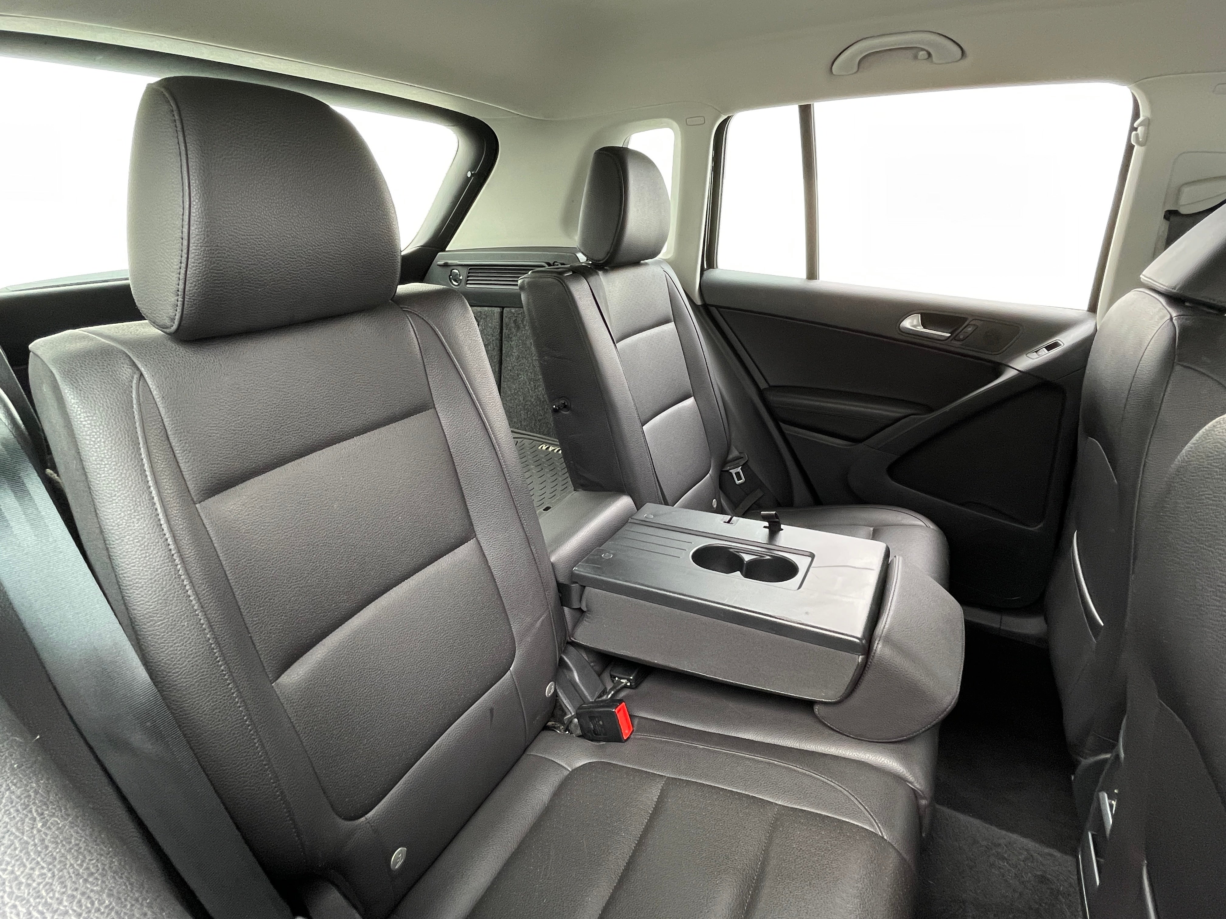2017 Volkswagen Tiguan 2.0T 5