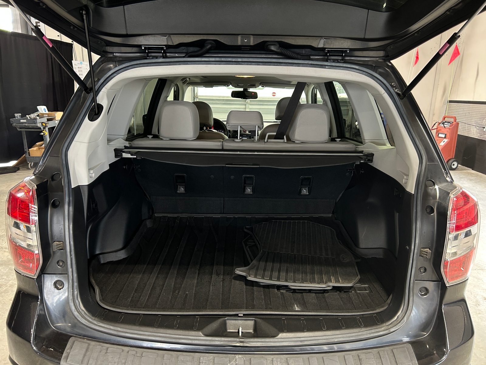 Thumbnail: 2015 Subaru Forester - 6