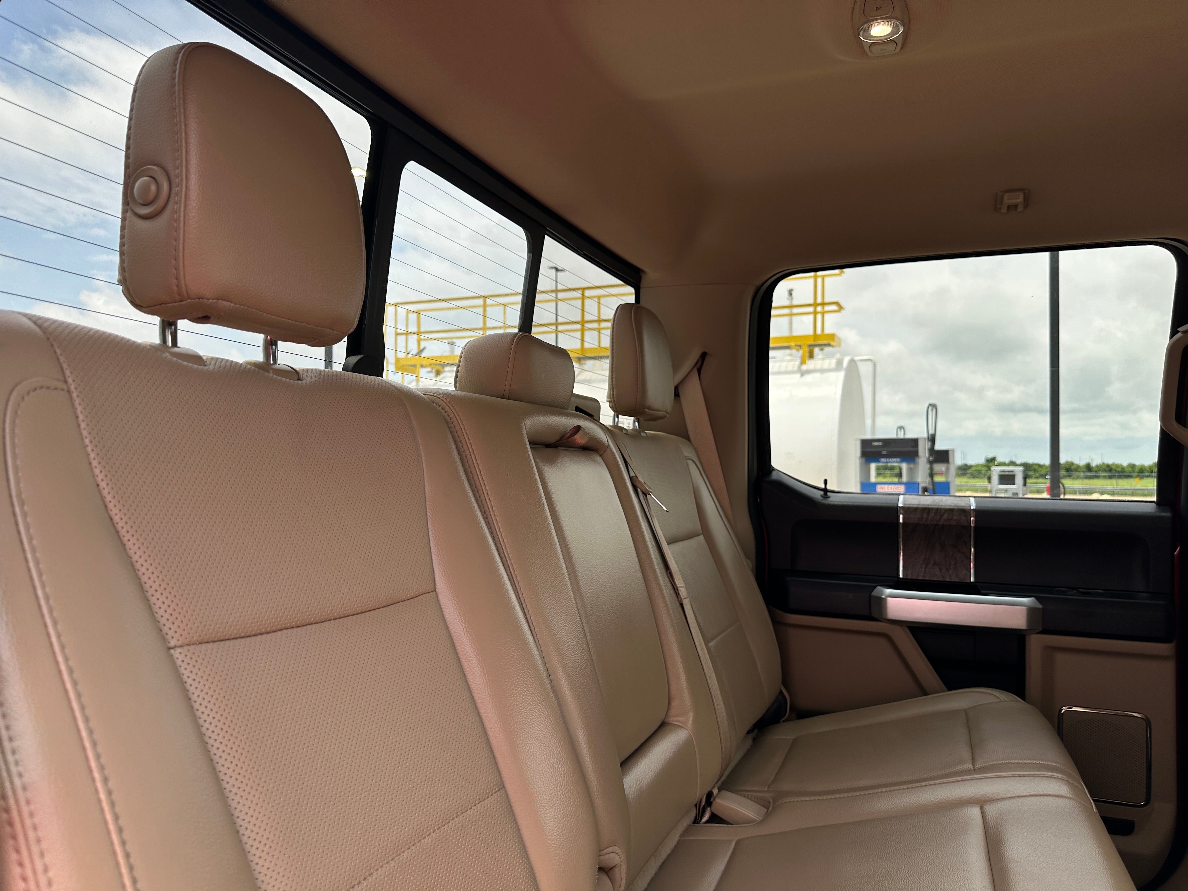 2018 Ford Econoline E-350 5