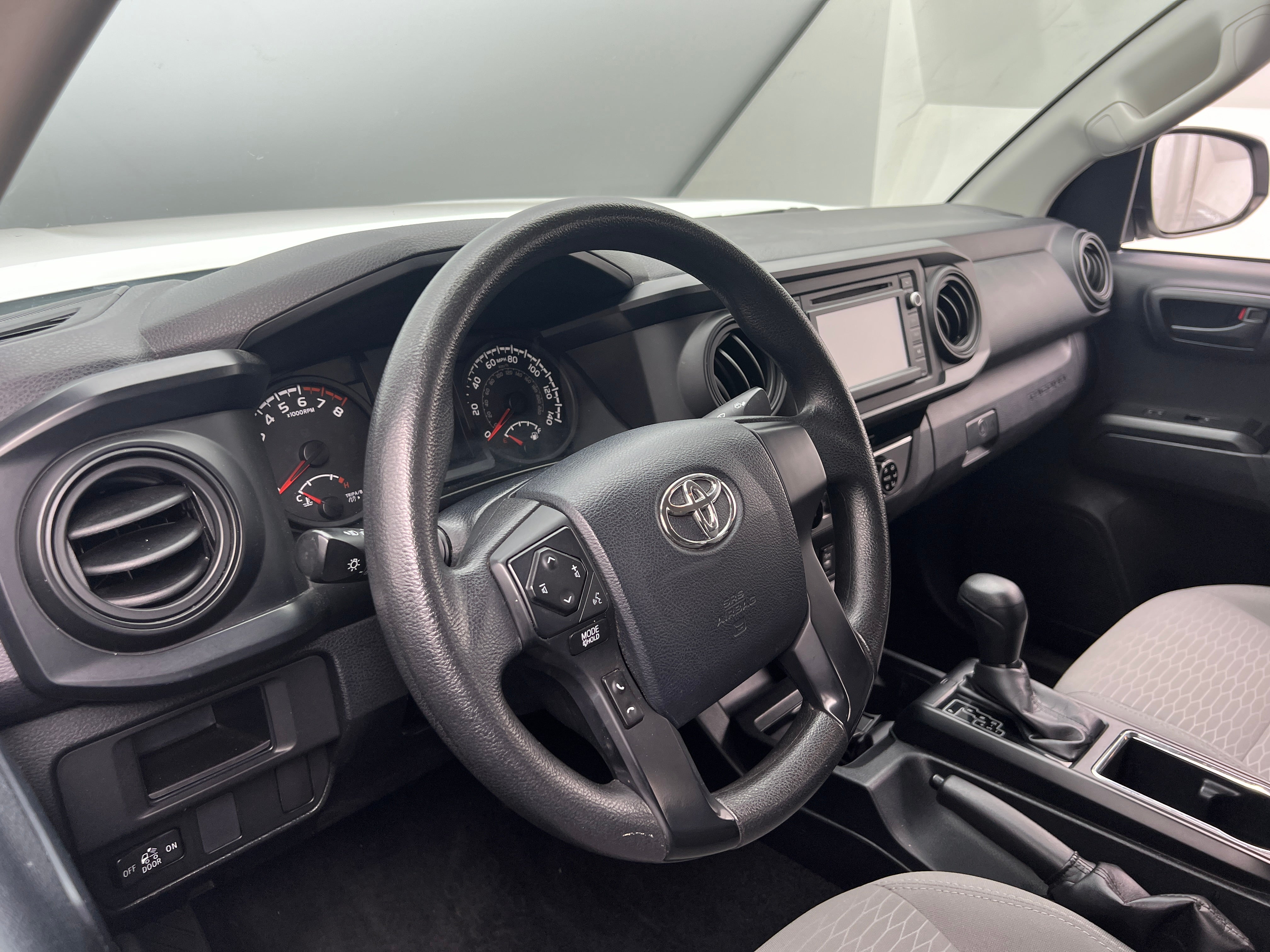 2017 Toyota Tacoma SR5 5