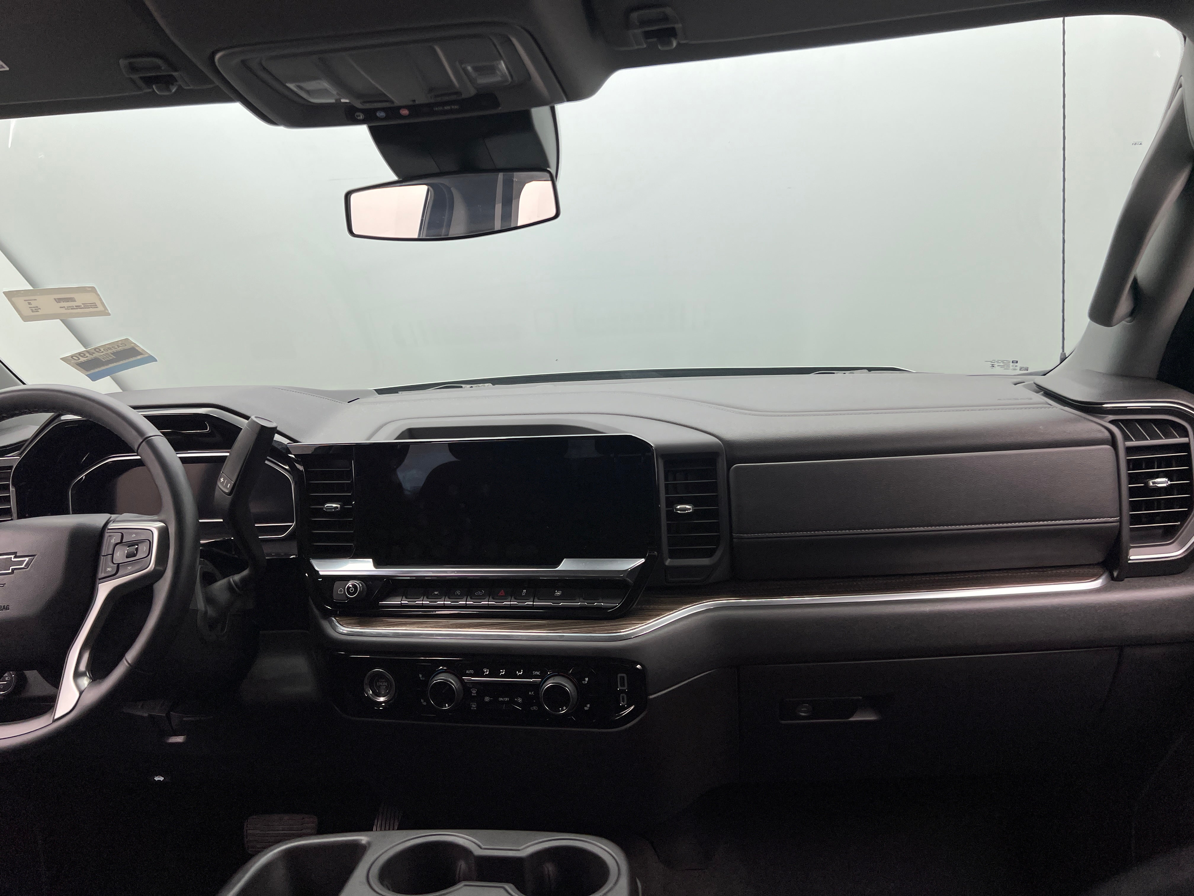 2023 Chevrolet Silverado 1500 RST 3