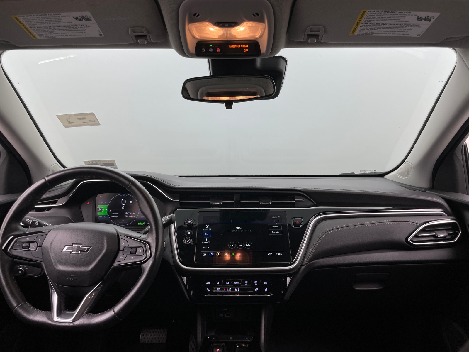 Thumbnail: 2023 Chevrolet Bolt EUV - 3