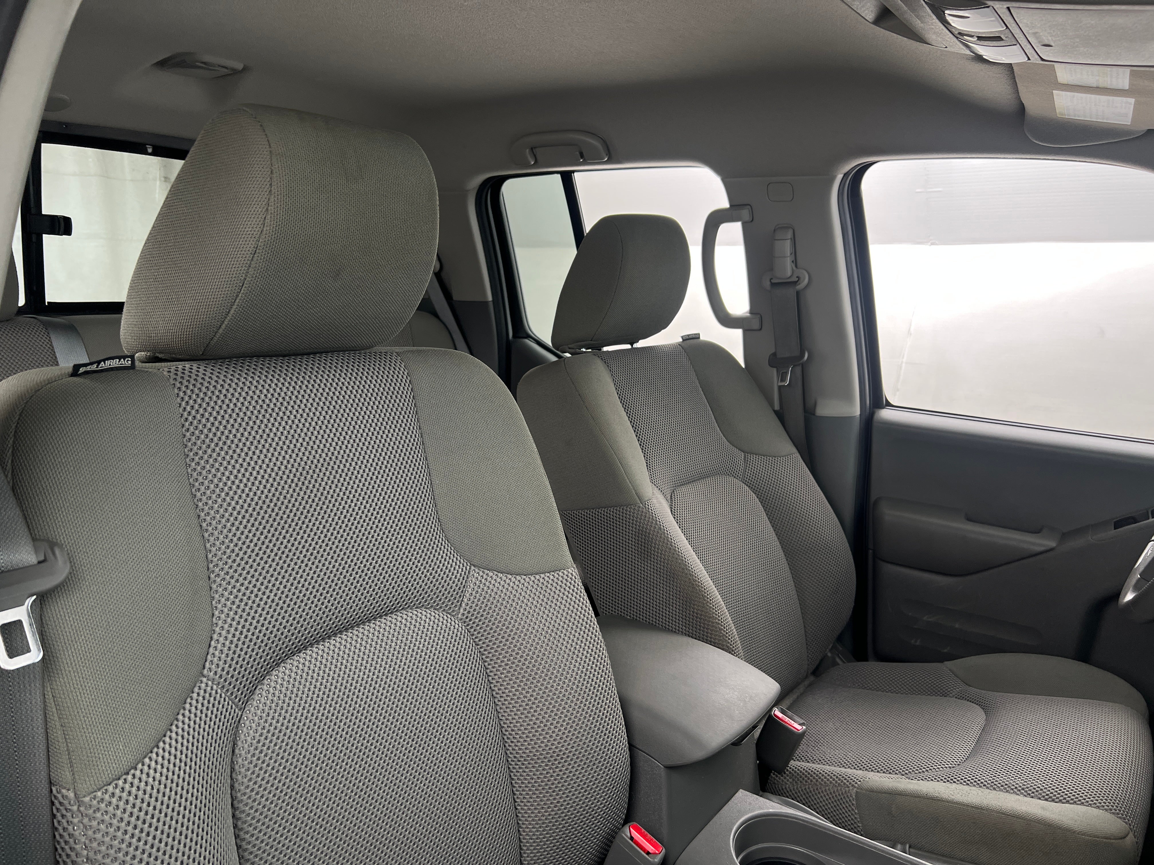 2019 Nissan Frontier SV 2