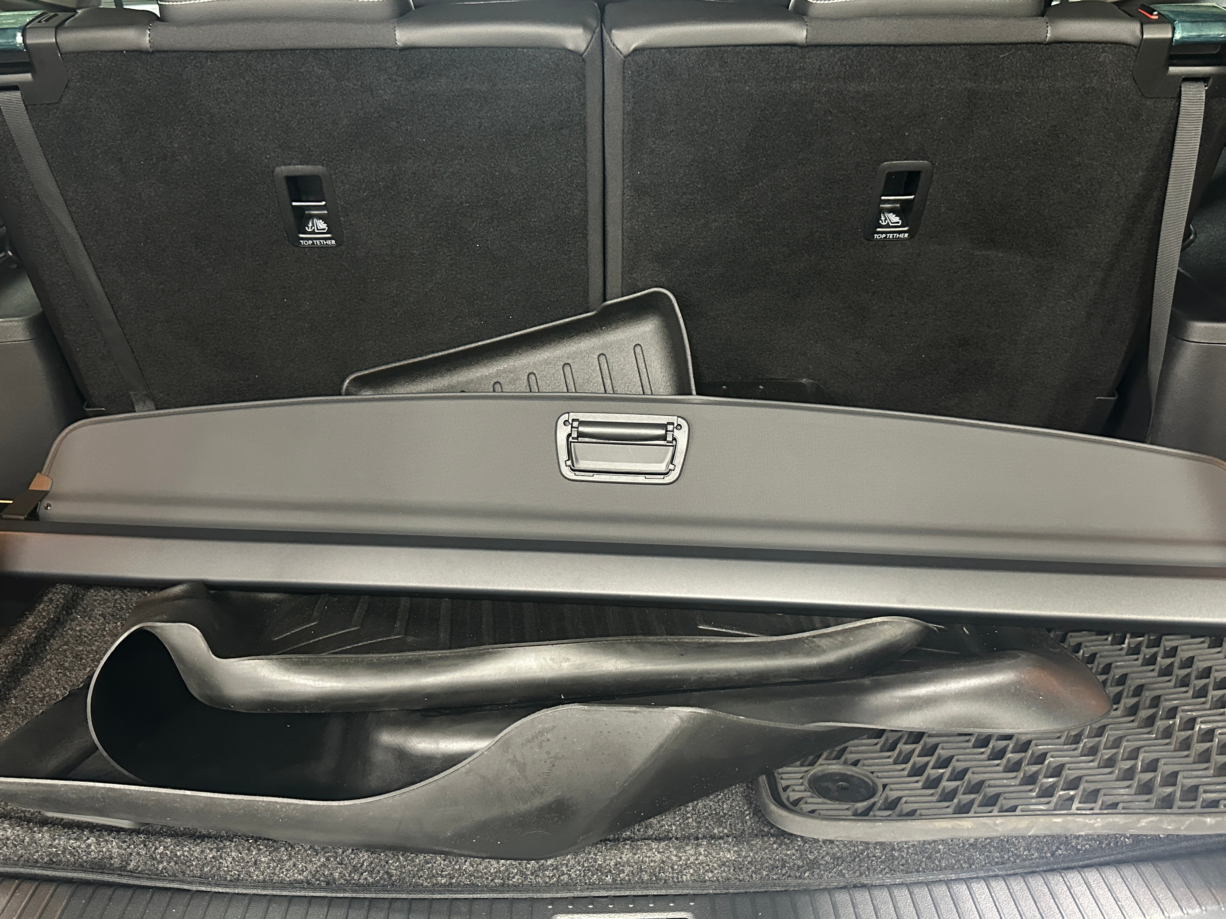 2023 Volkswagen Atlas SE 6