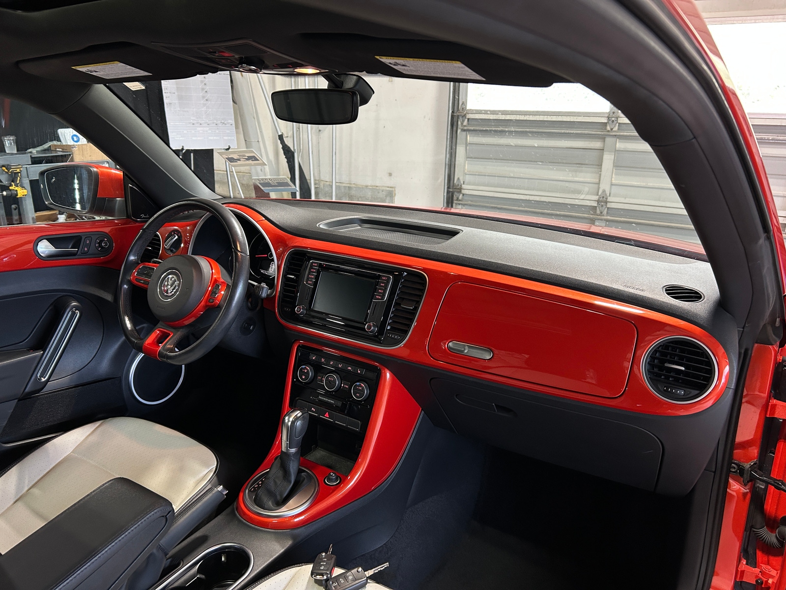Thumbnail: 2017 Volkswagen Beetle - 2