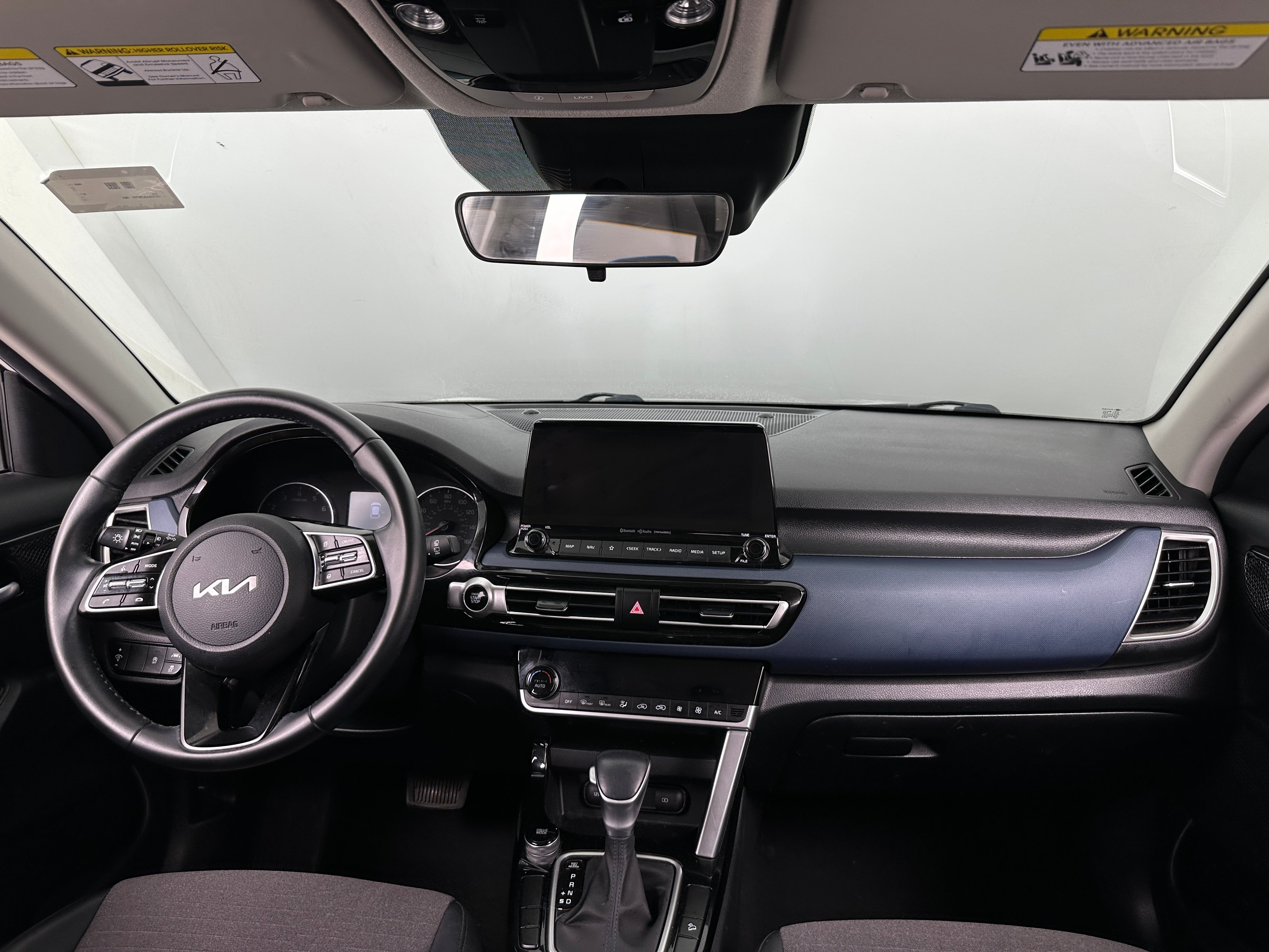 2022 Kia Seltos S 3
