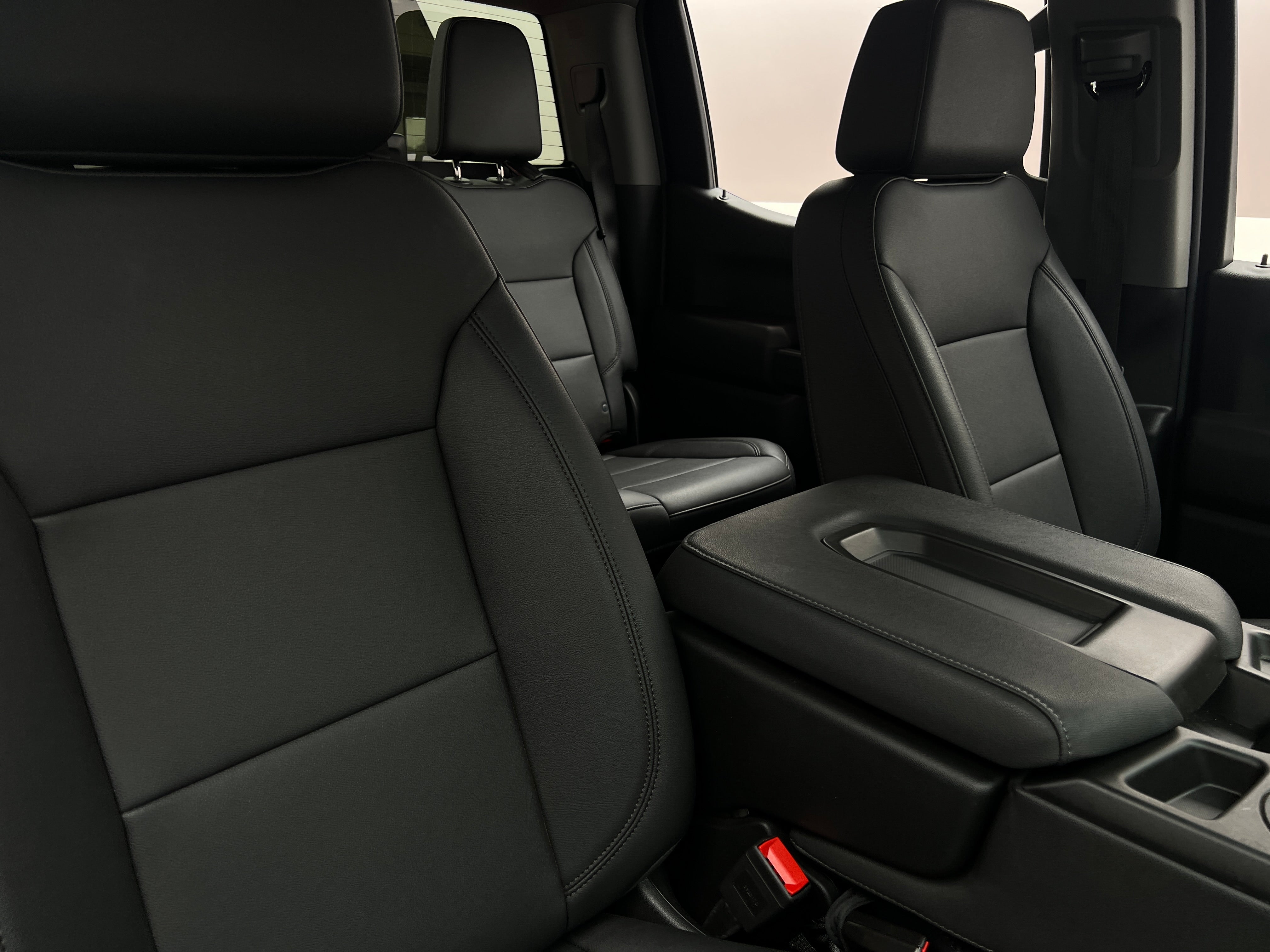 Thumbnail: 2024 Chevrolet Silverado 1500 - 2