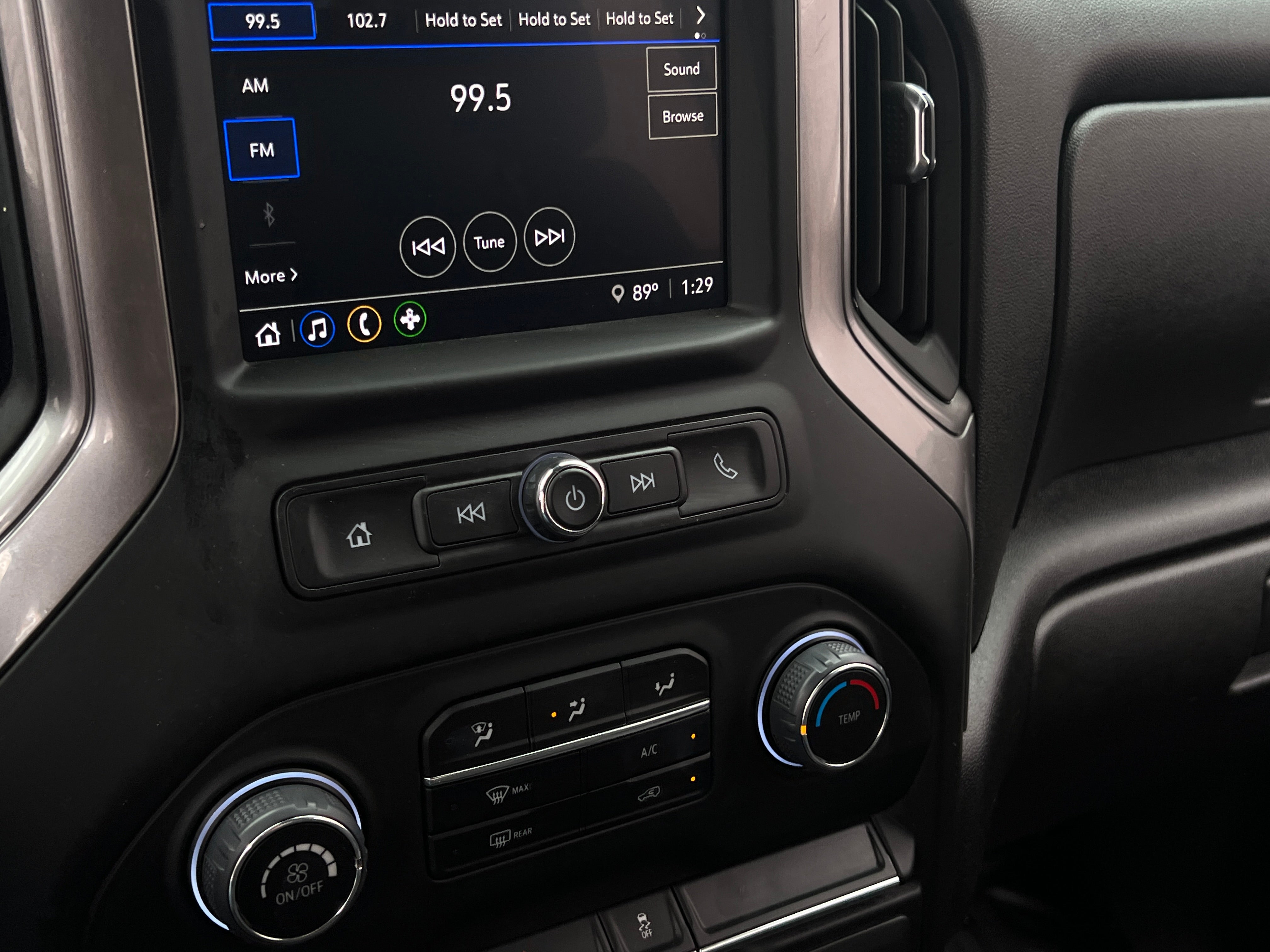 Thumbnail: 2024 Chevrolet Silverado 1500 - 4