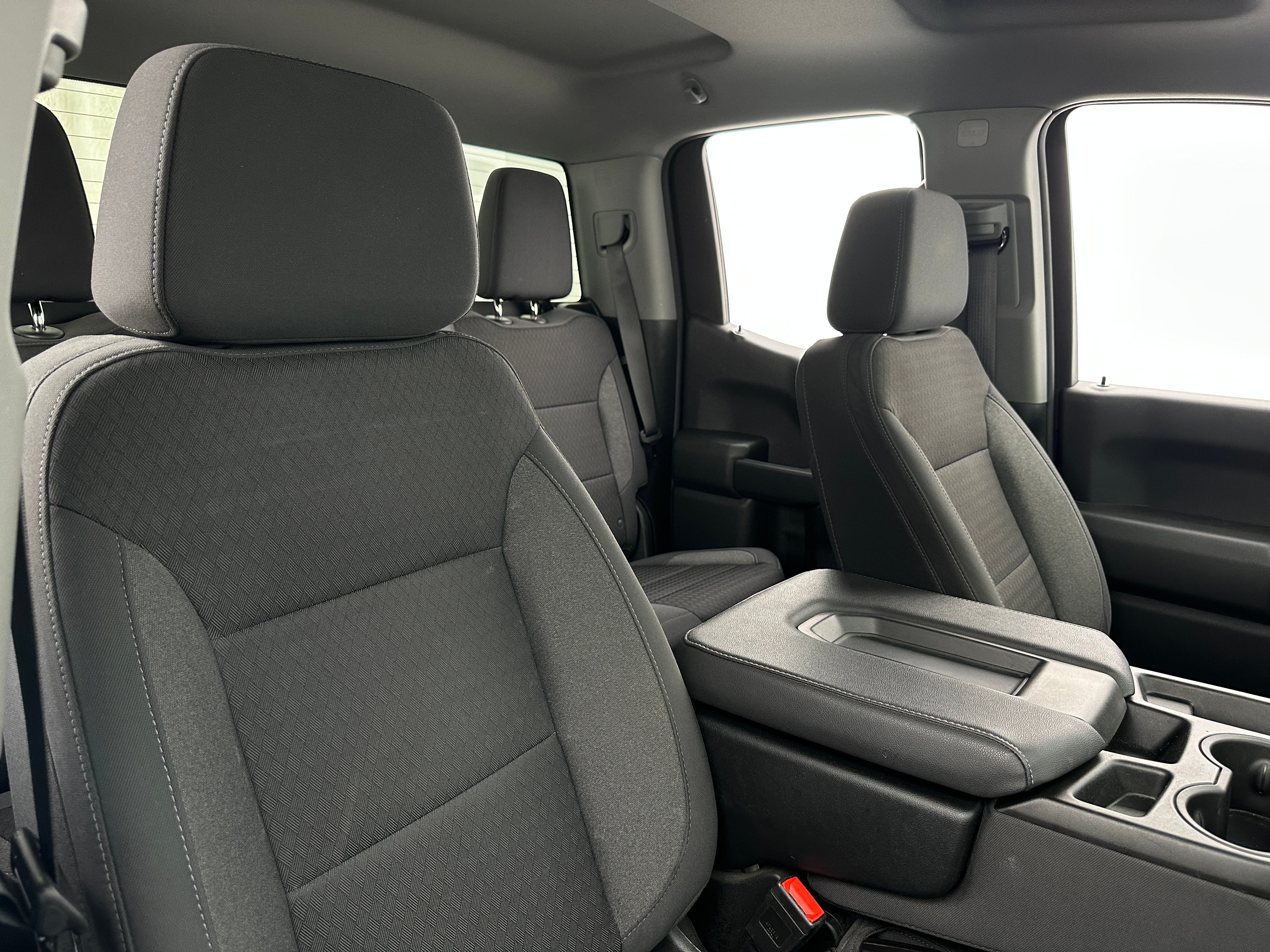 2024 Chevrolet Silverado 1500 Custom 2