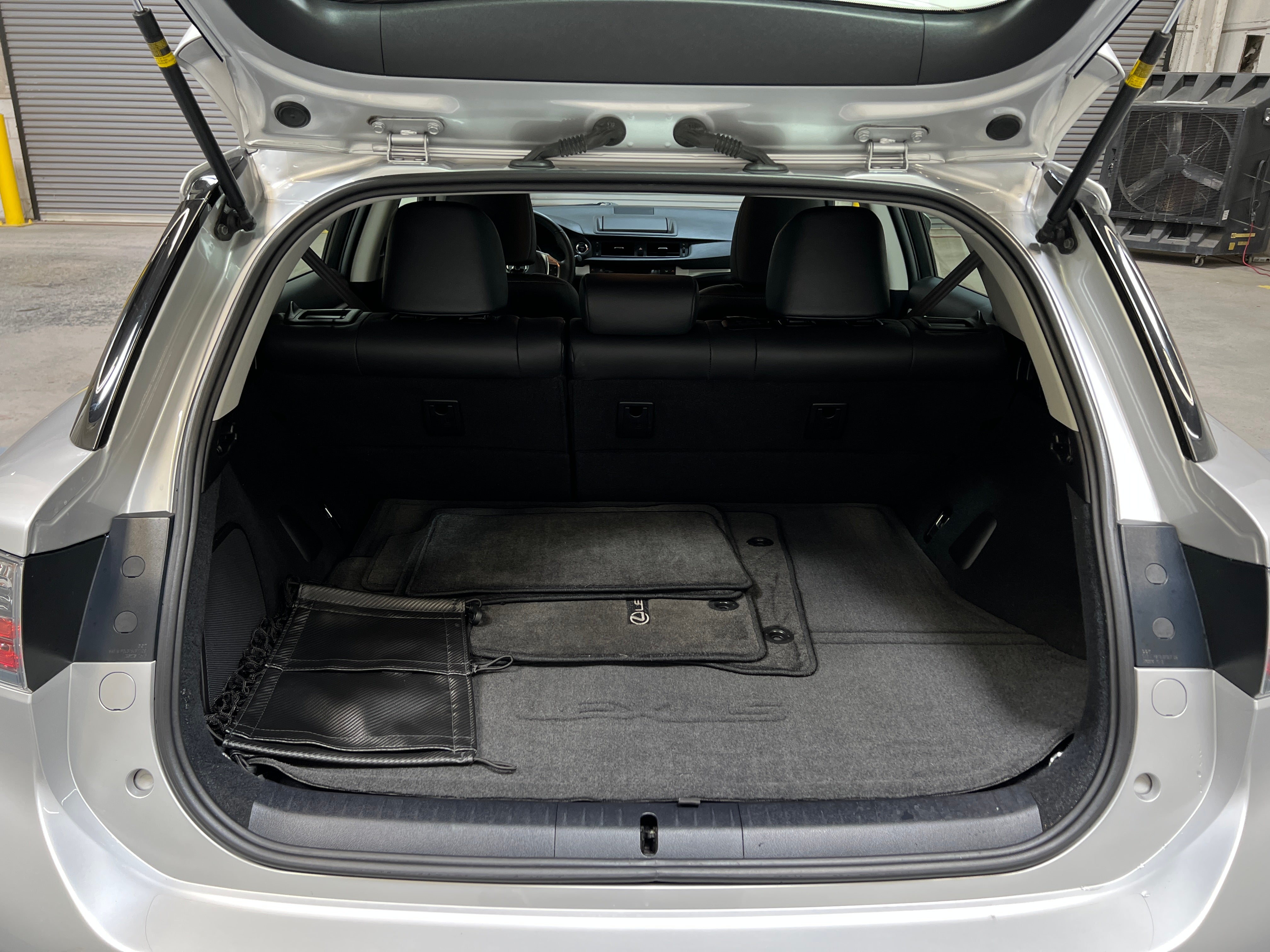 2012 Lexus CT 200h 6