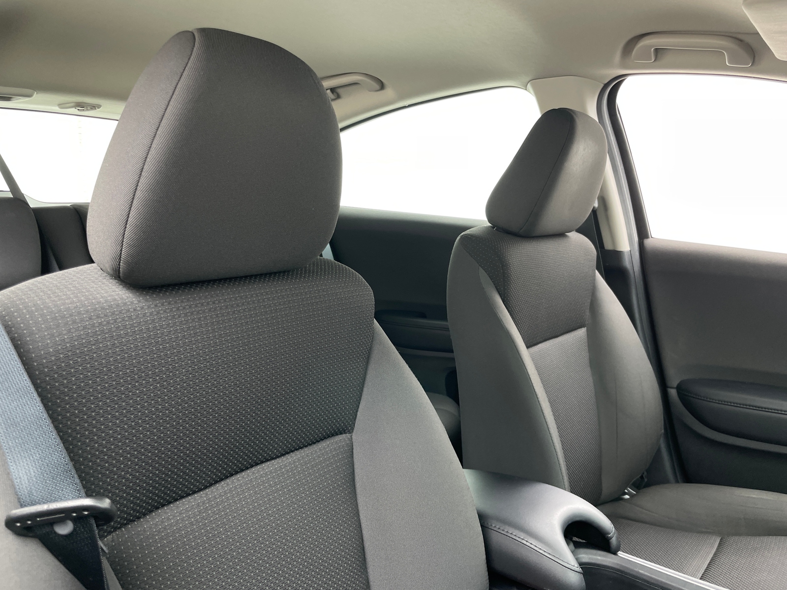 Thumbnail: 2019 Honda HR-V - 2