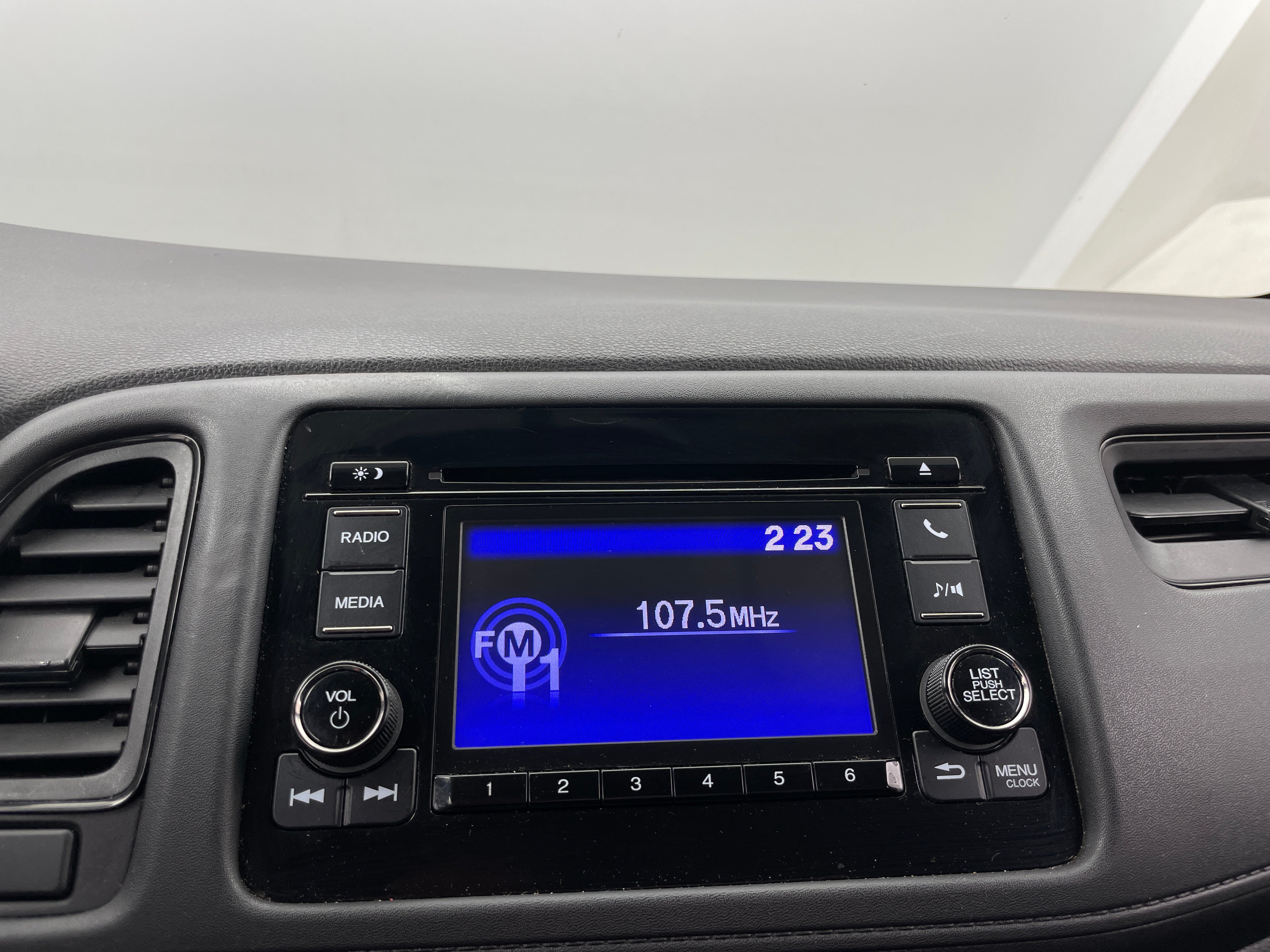 2019 Honda HR-V LX 4
