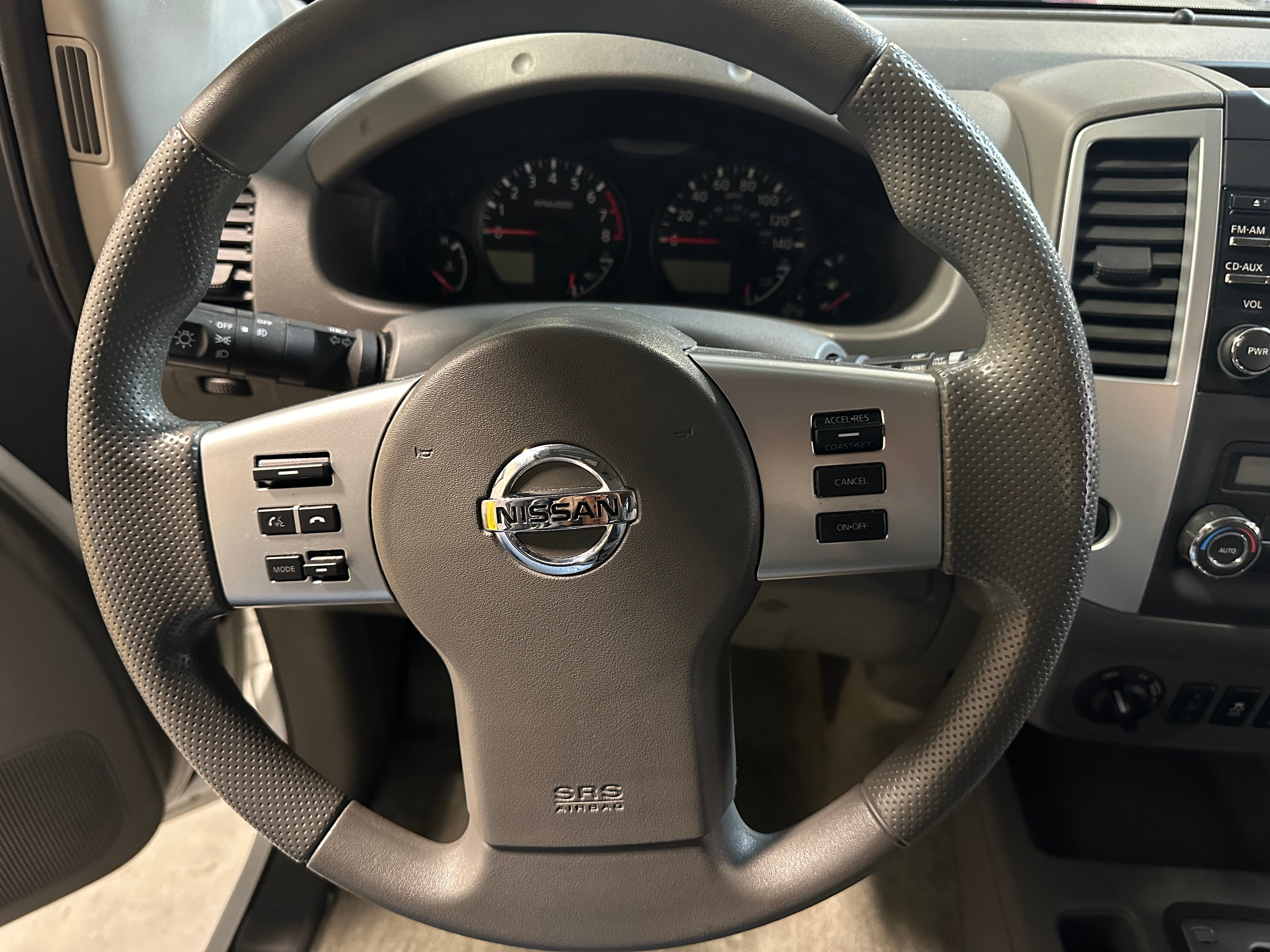 2014 Nissan Frontier SV 5