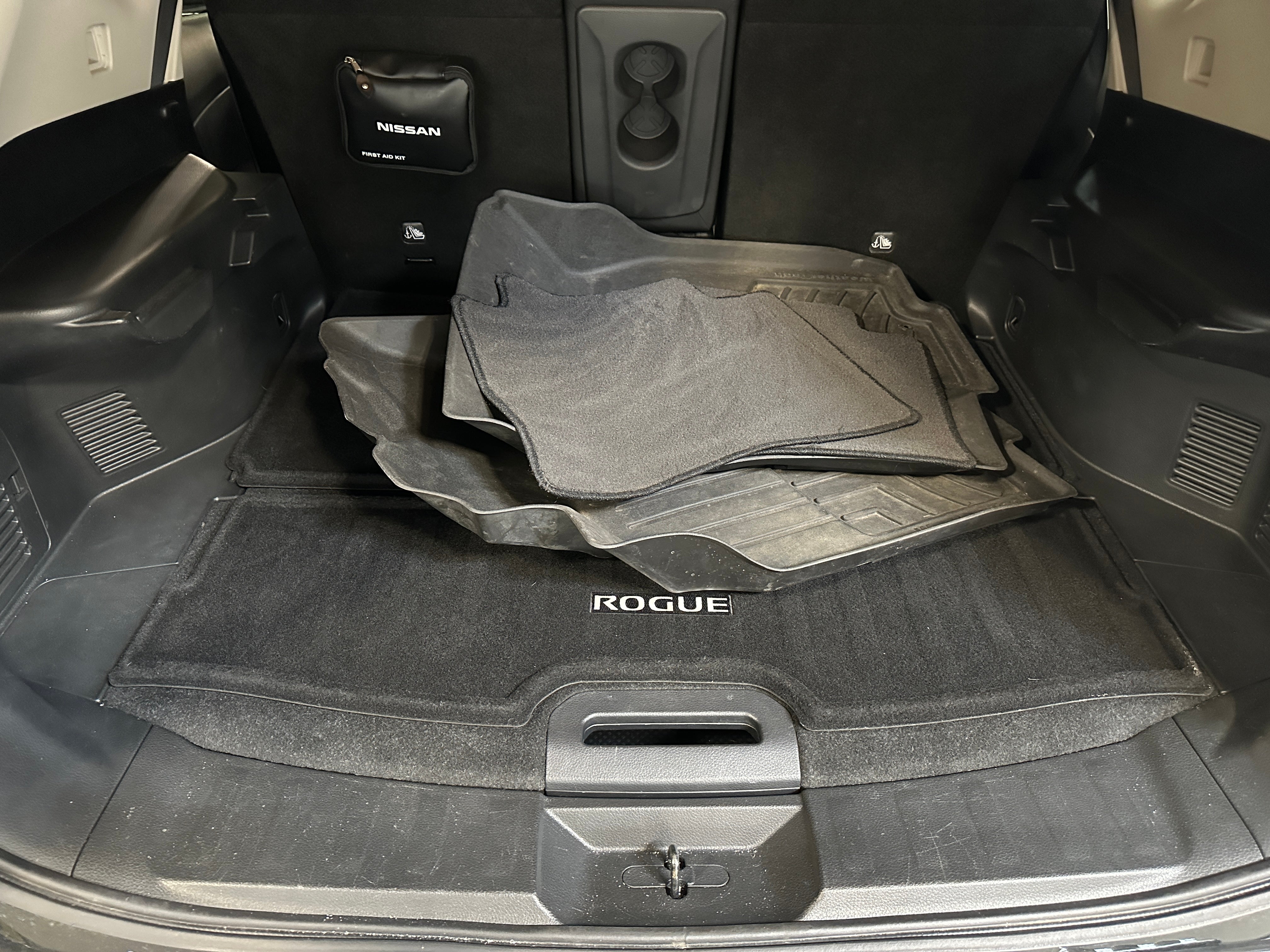 2018 Nissan Rogue SV 7