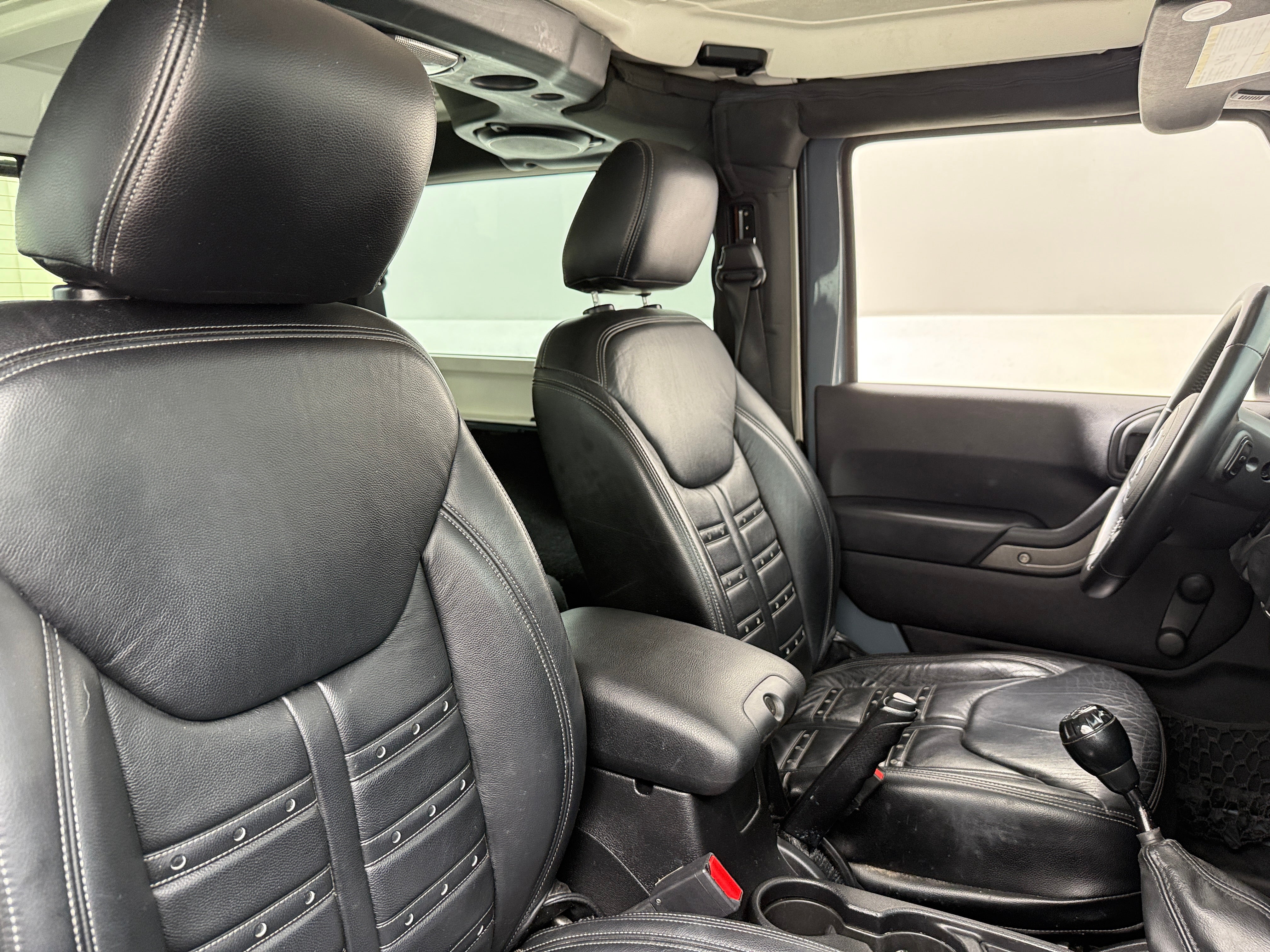2014 Jeep Wrangler Sport 2