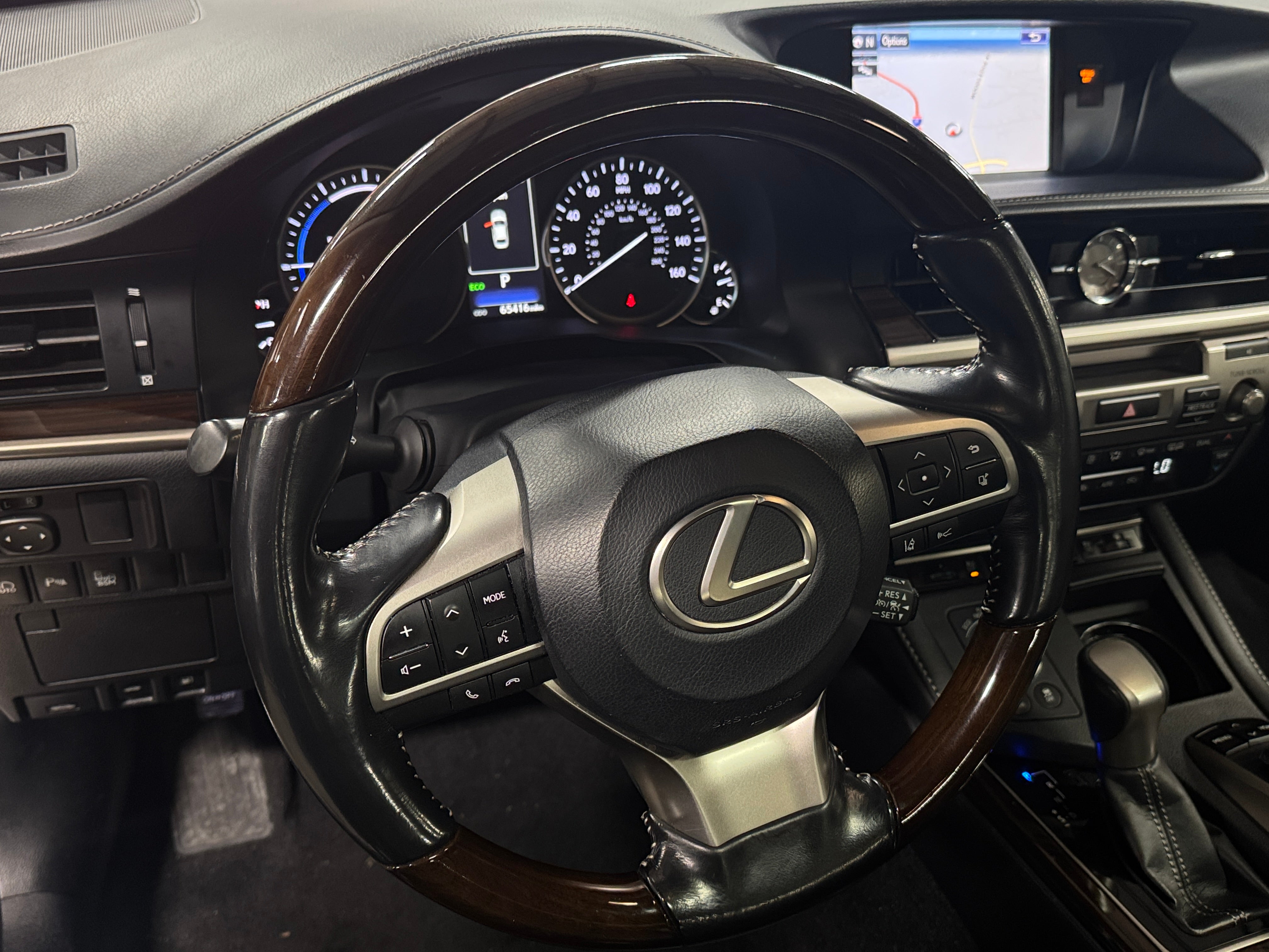 2016 Lexus ES Hybrid 300h 4