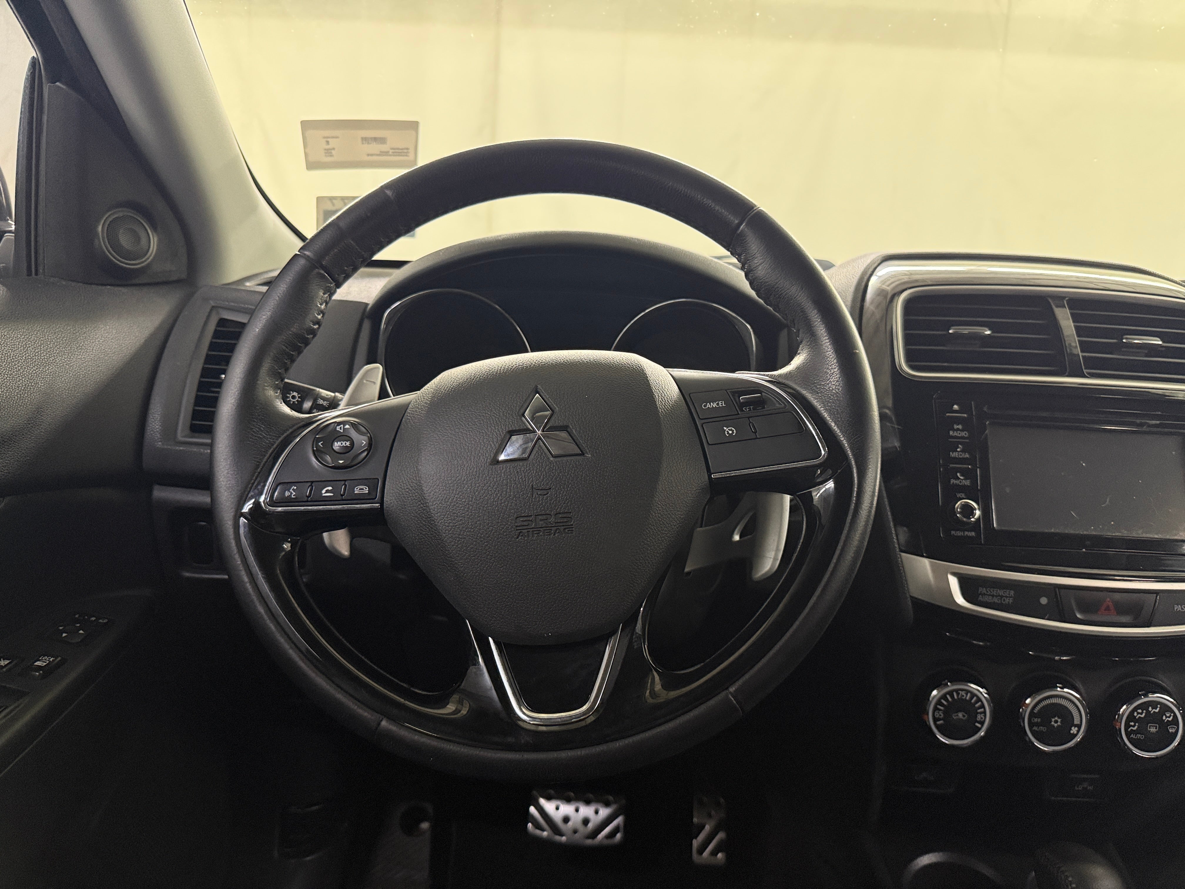 2017 Mitsubishi Outlander Sport SEL 4