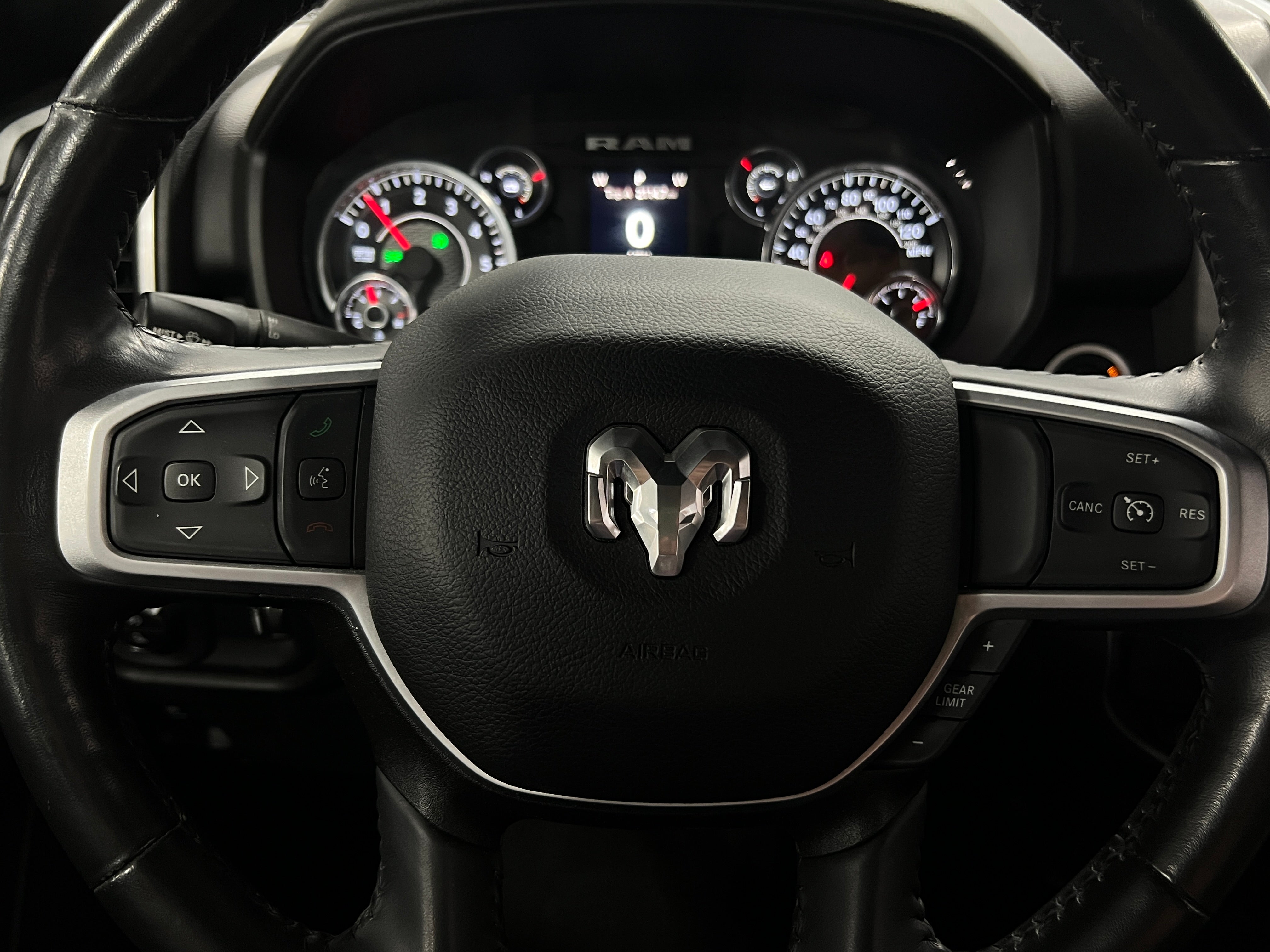 2023 RAM 1500 Big Horn 5