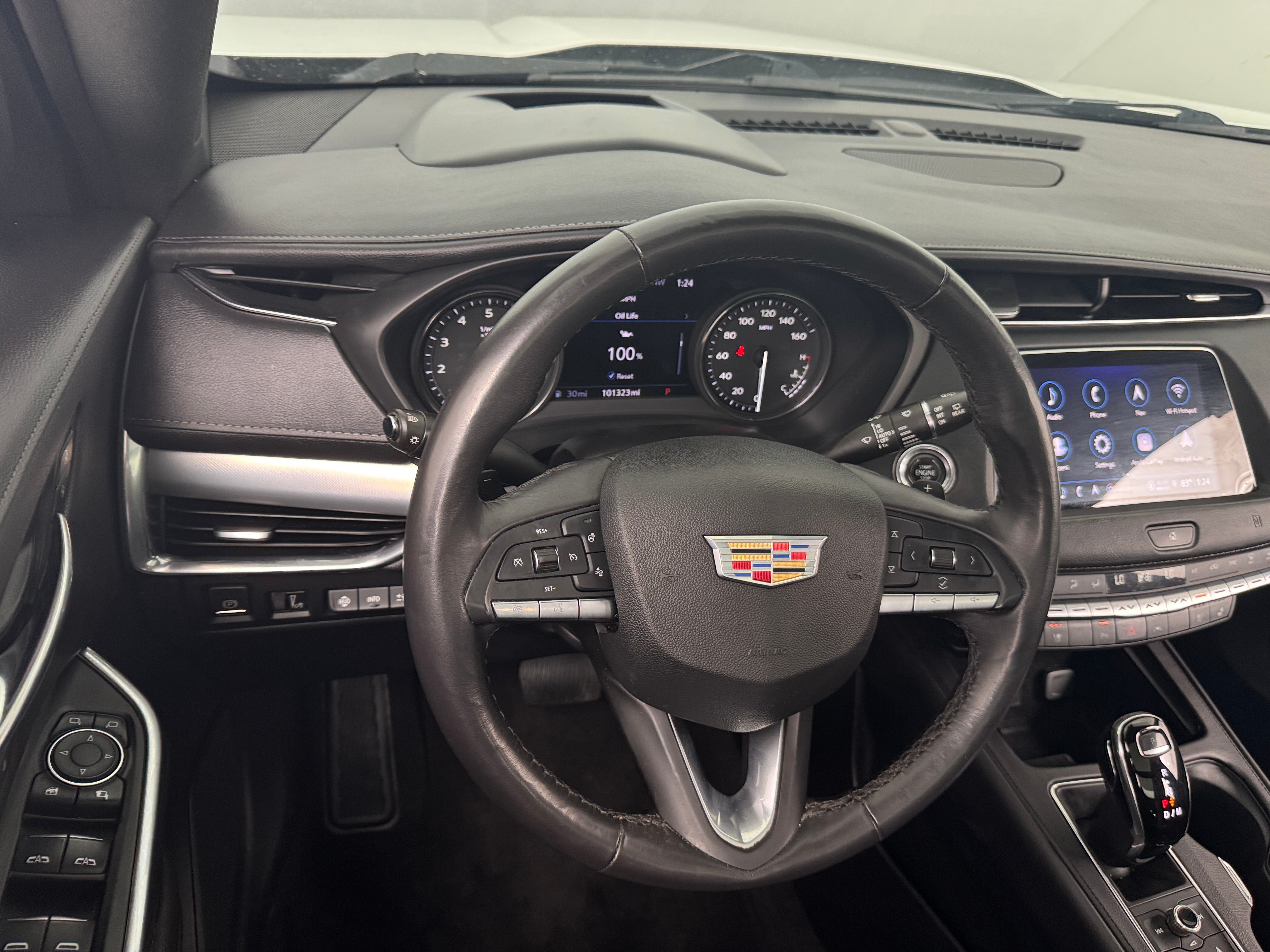 2021 Cadillac XT4 Premium Luxury 4