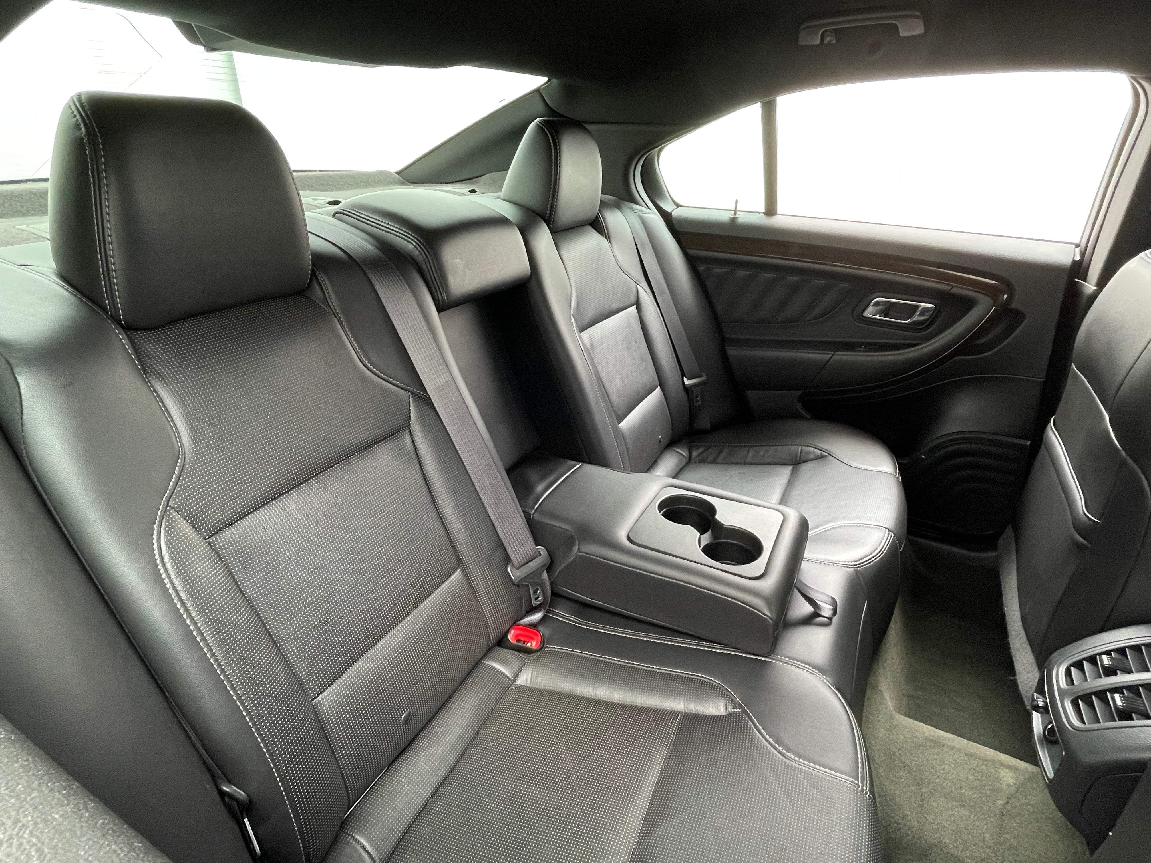 2014 Ford Taurus Limited Edition 5