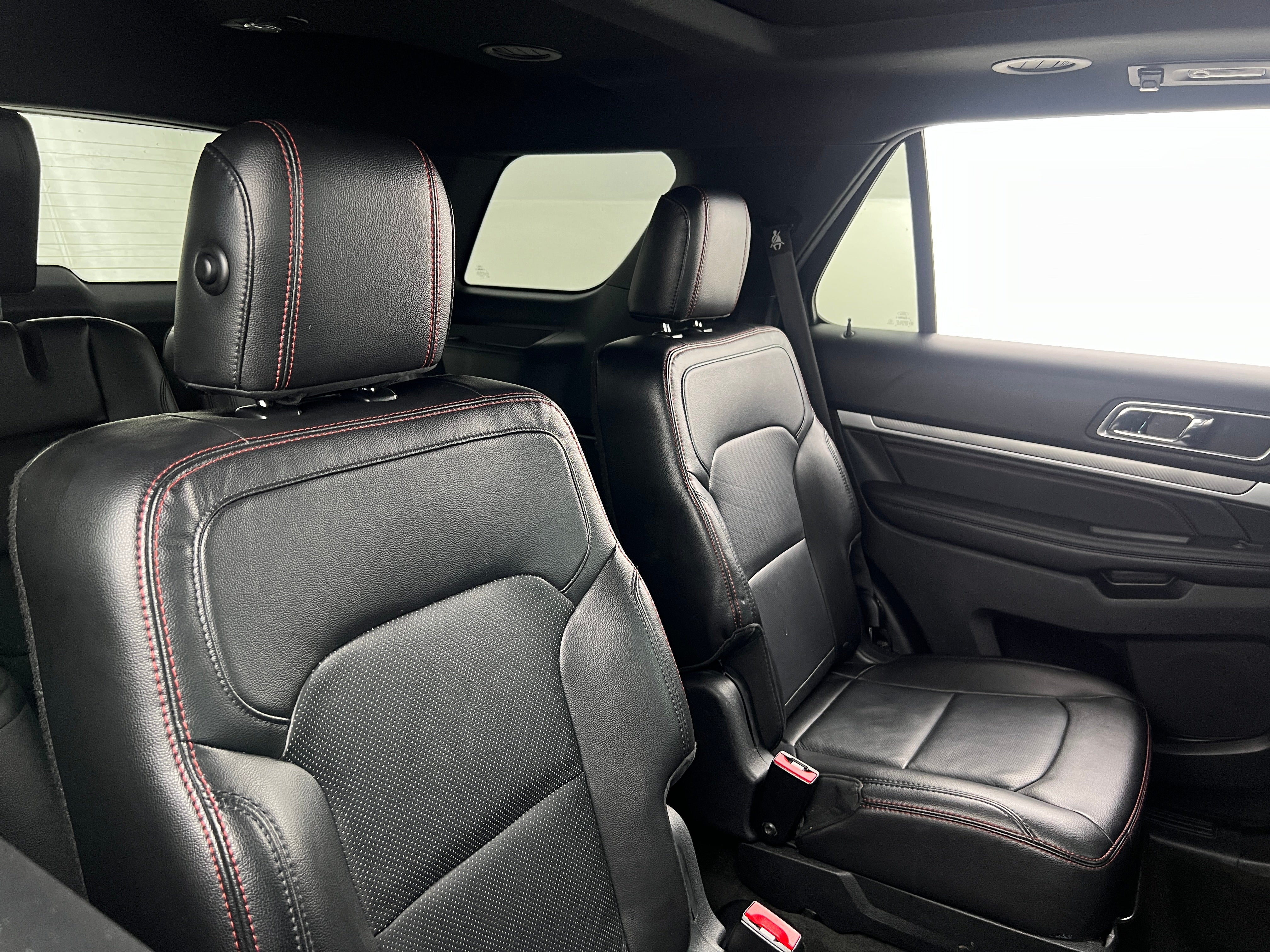 2017 Ford Explorer Sport 5