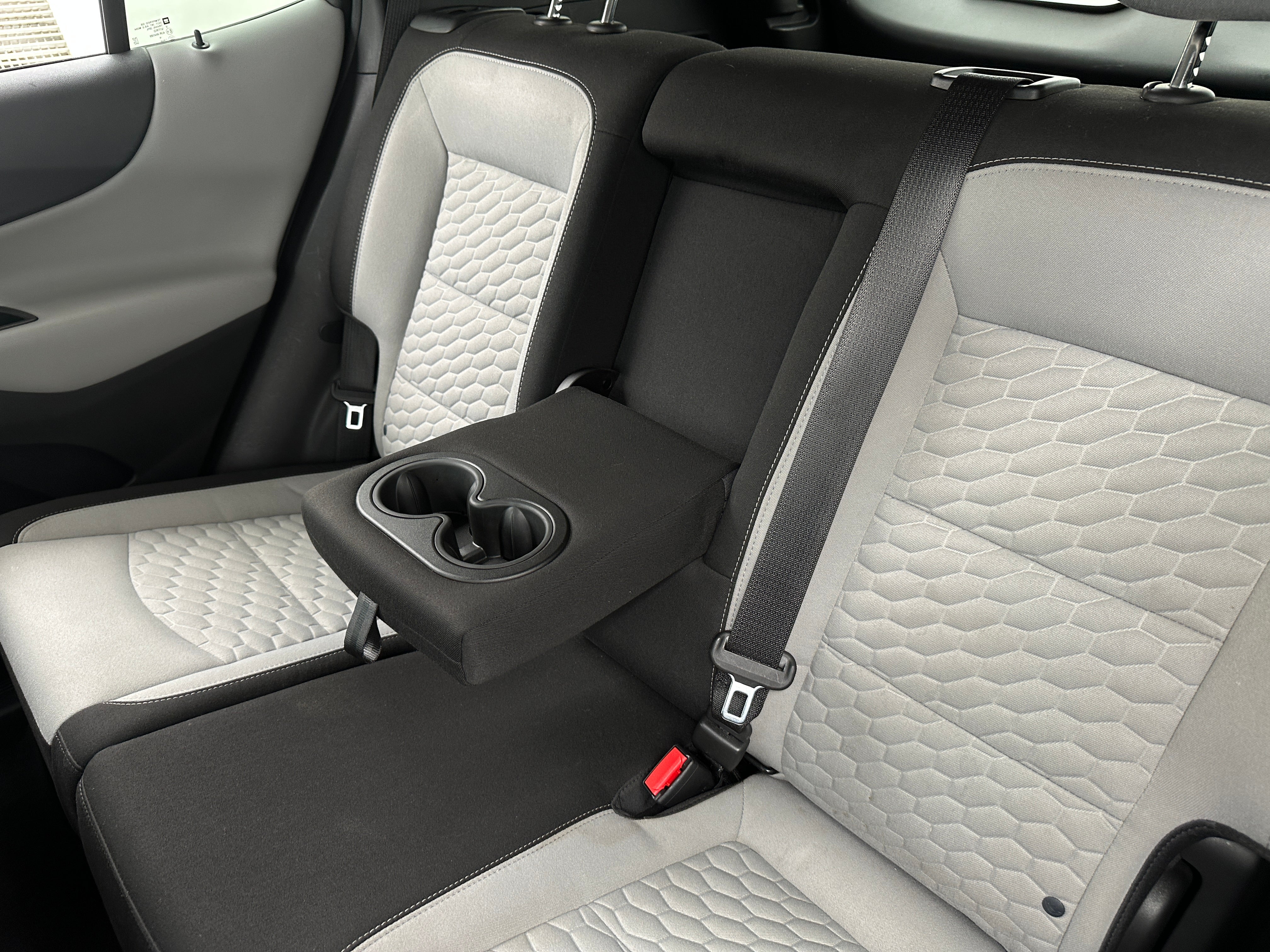 Thumbnail: 2019 Chevrolet Equinox - 6