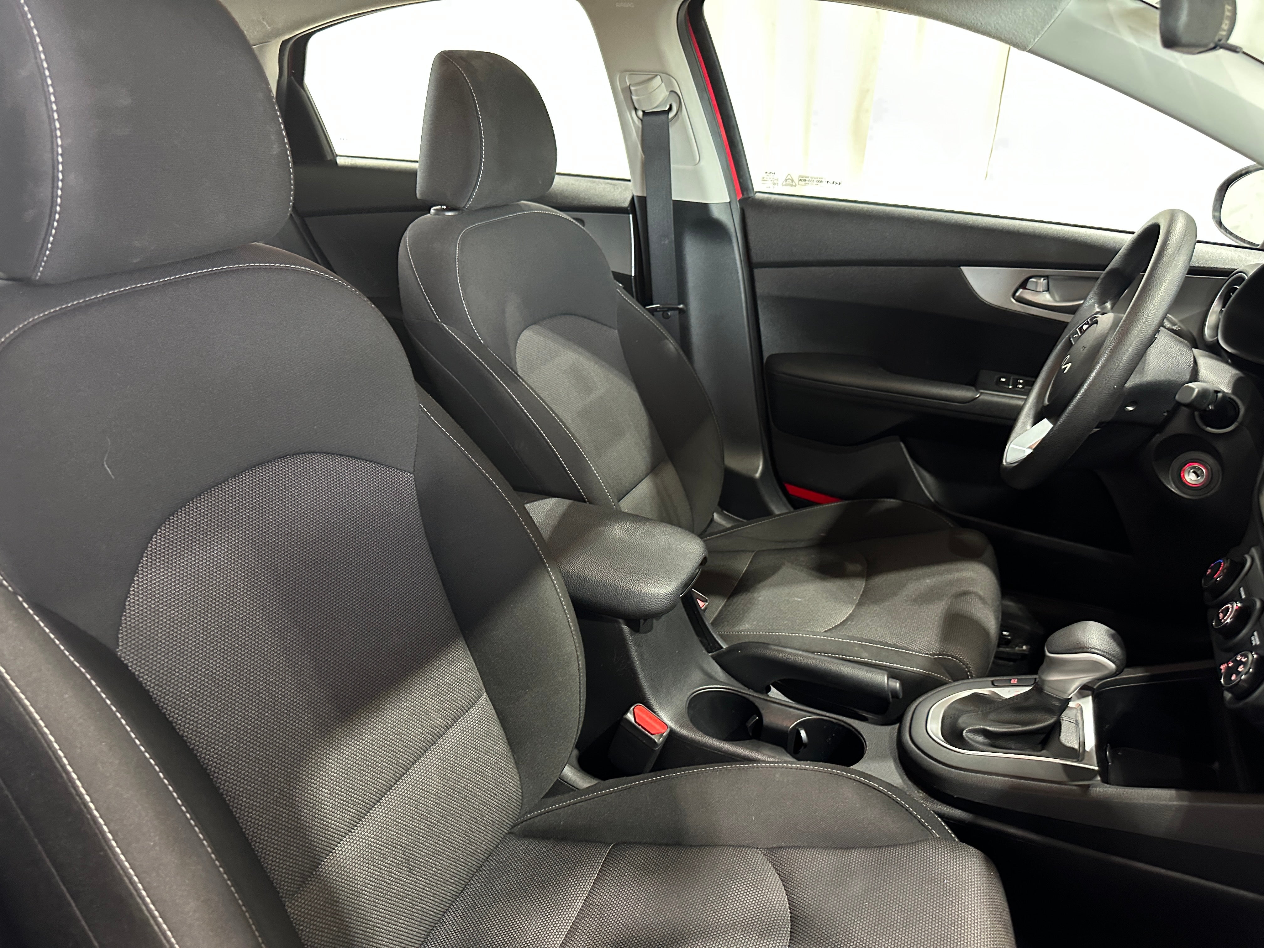 Thumbnail: 2023 Kia Forte - 2
