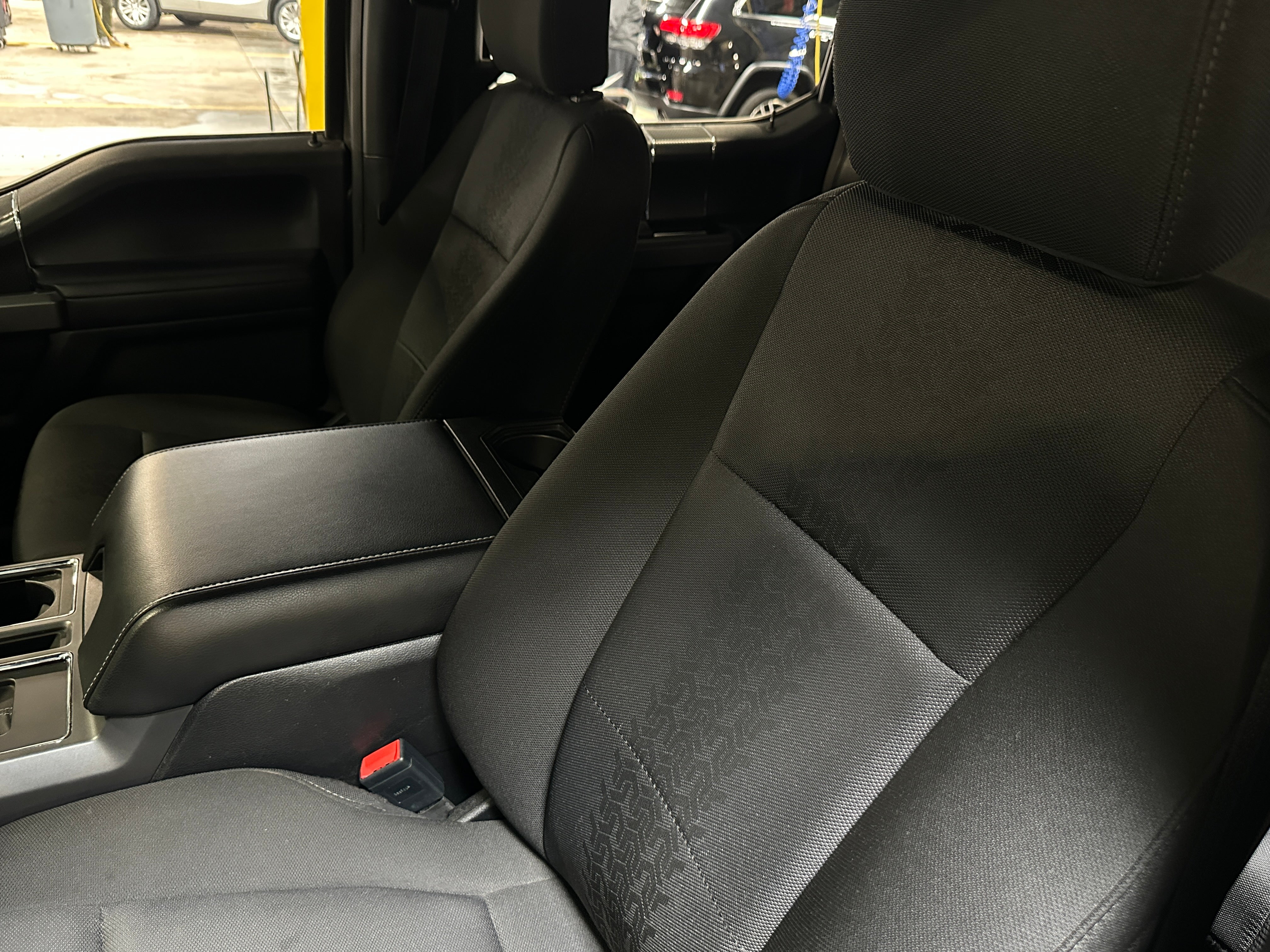 2020 Ford Econoline E-150 2