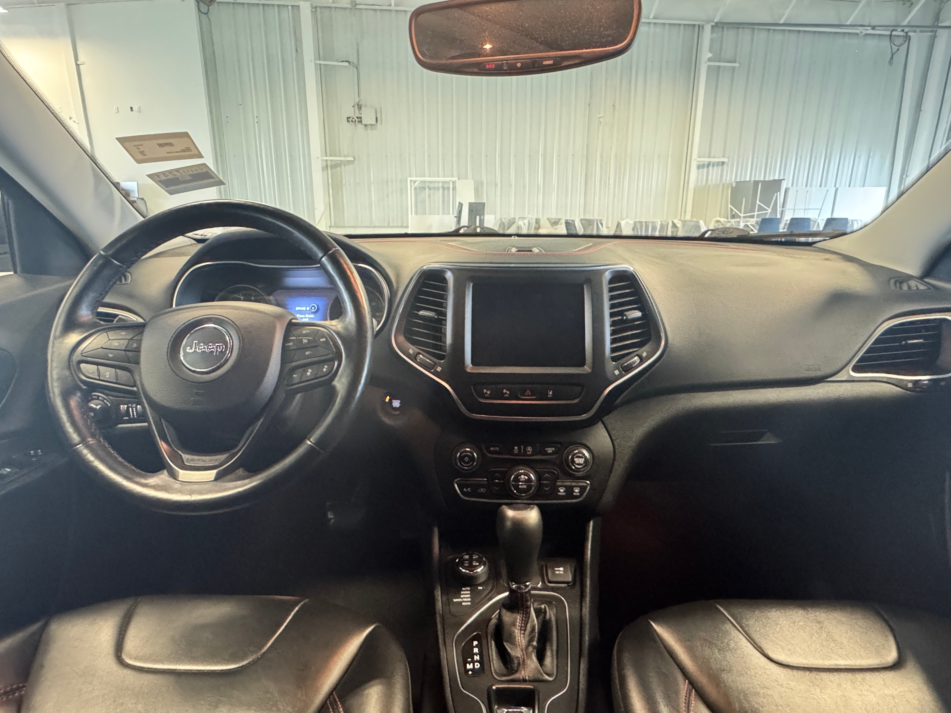 2021 Jeep Cherokee Trailhawk 3