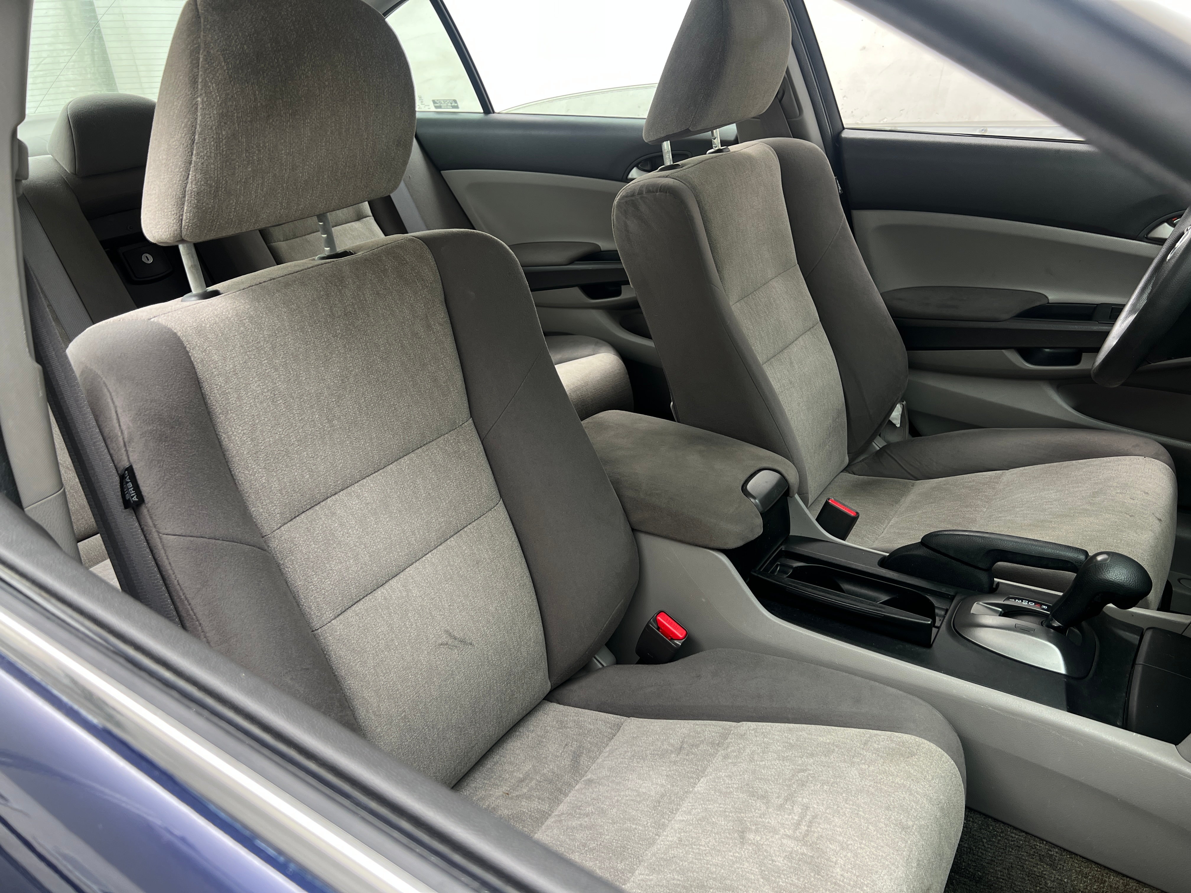 2010 Honda Accord LX 2