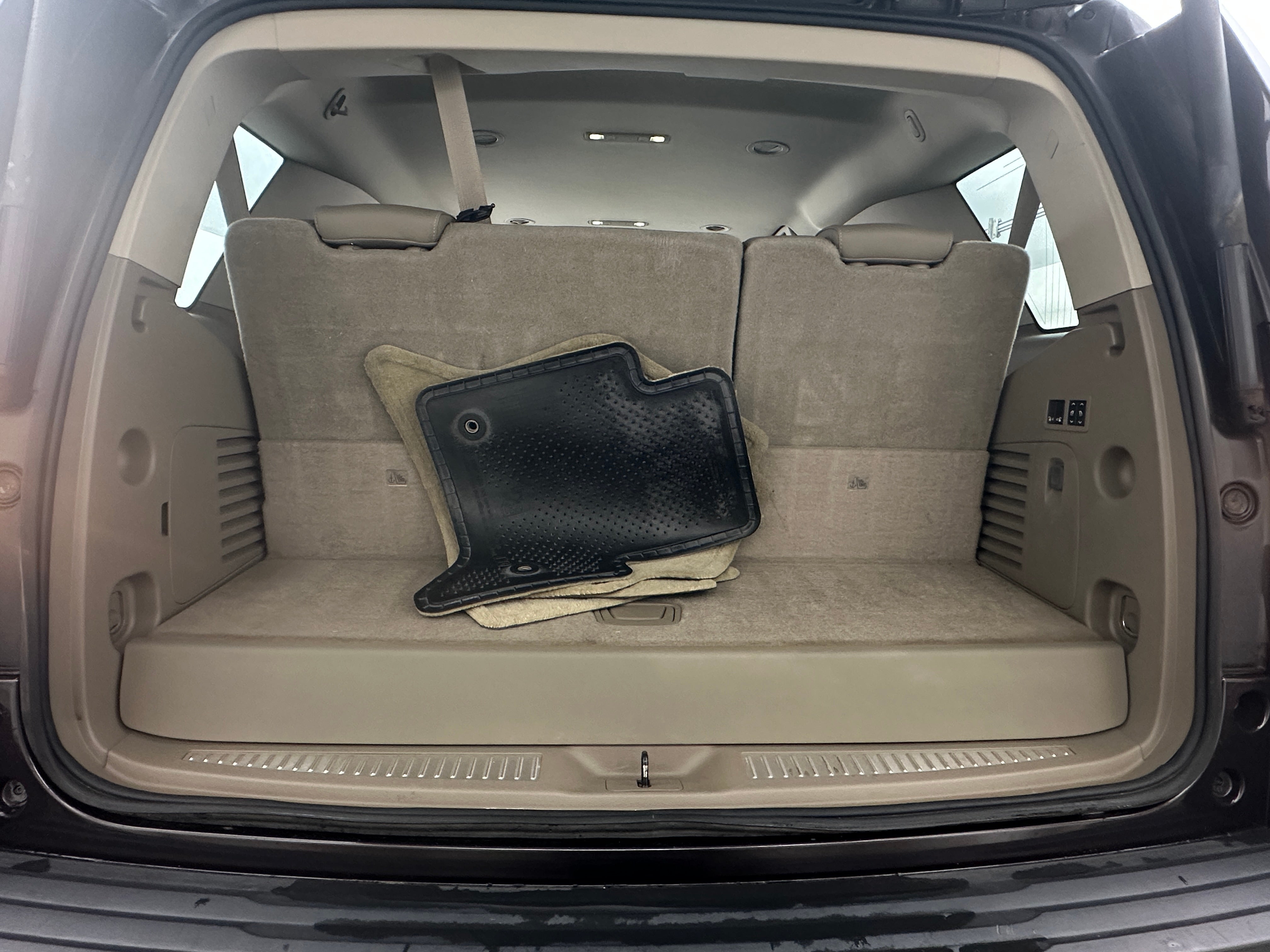 2015 Chevrolet Tahoe LT 6