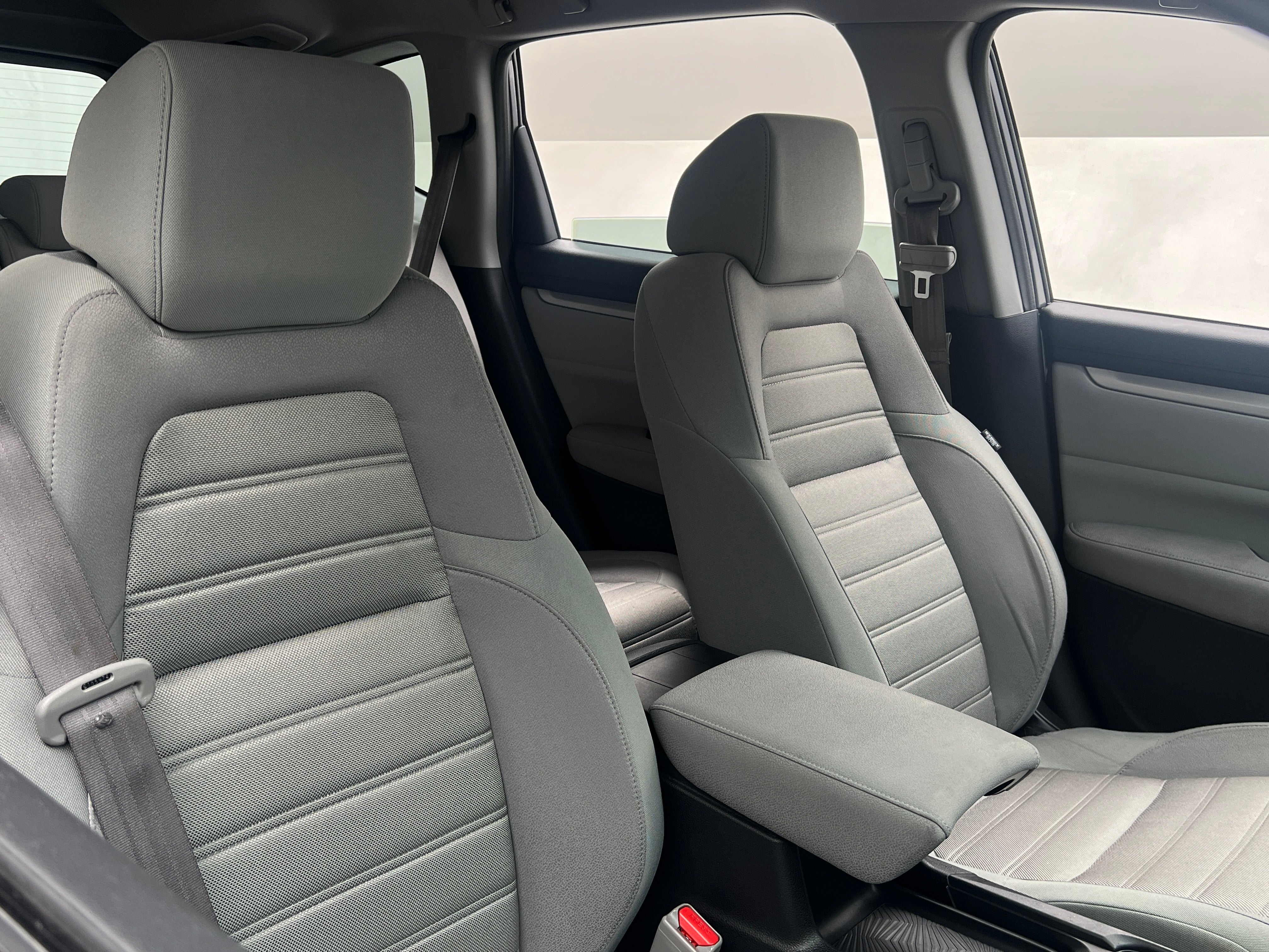 2017 Honda CR-V LX 2