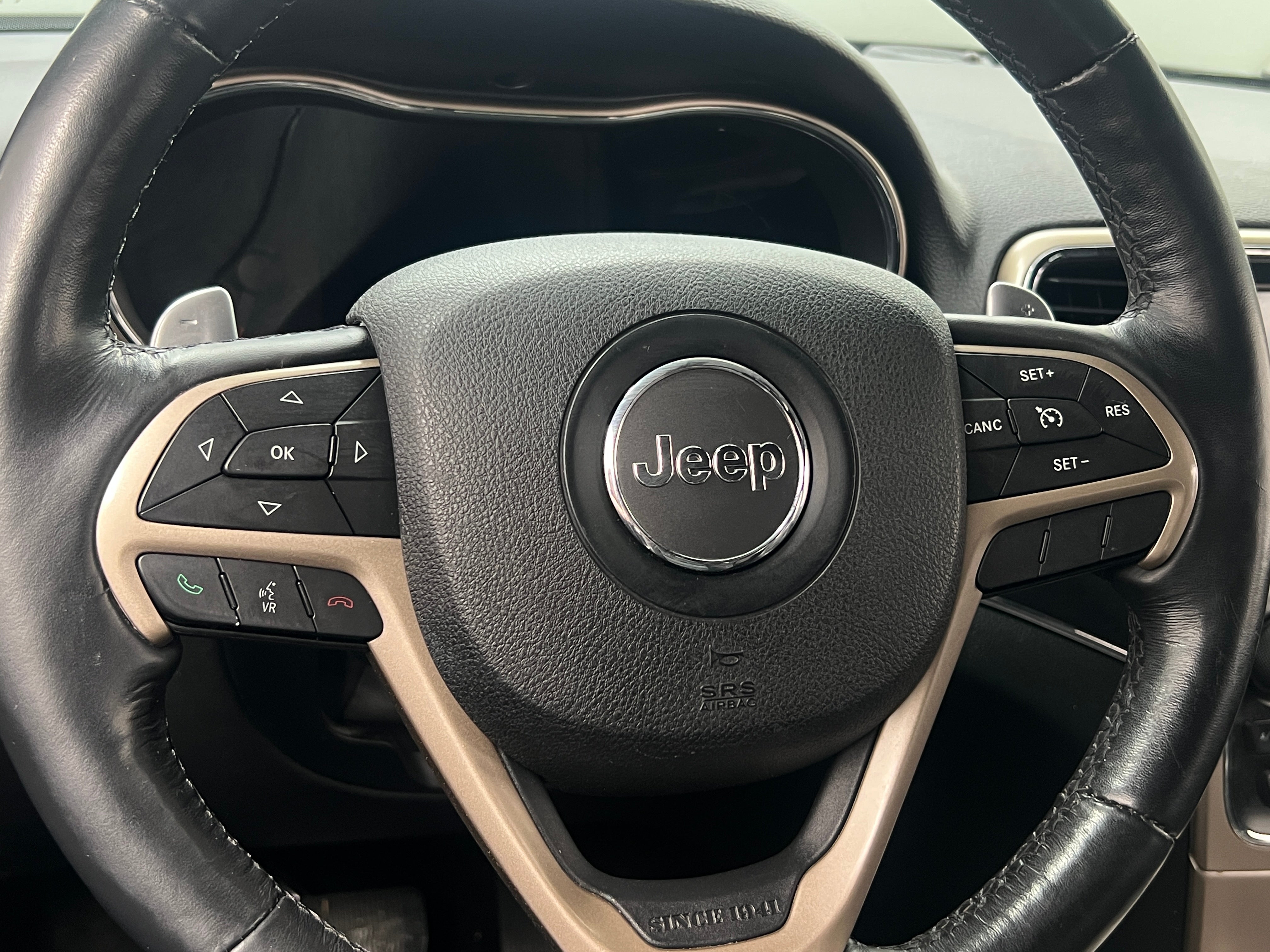 2015 Jeep Grand Cherokee Limited Edition 4