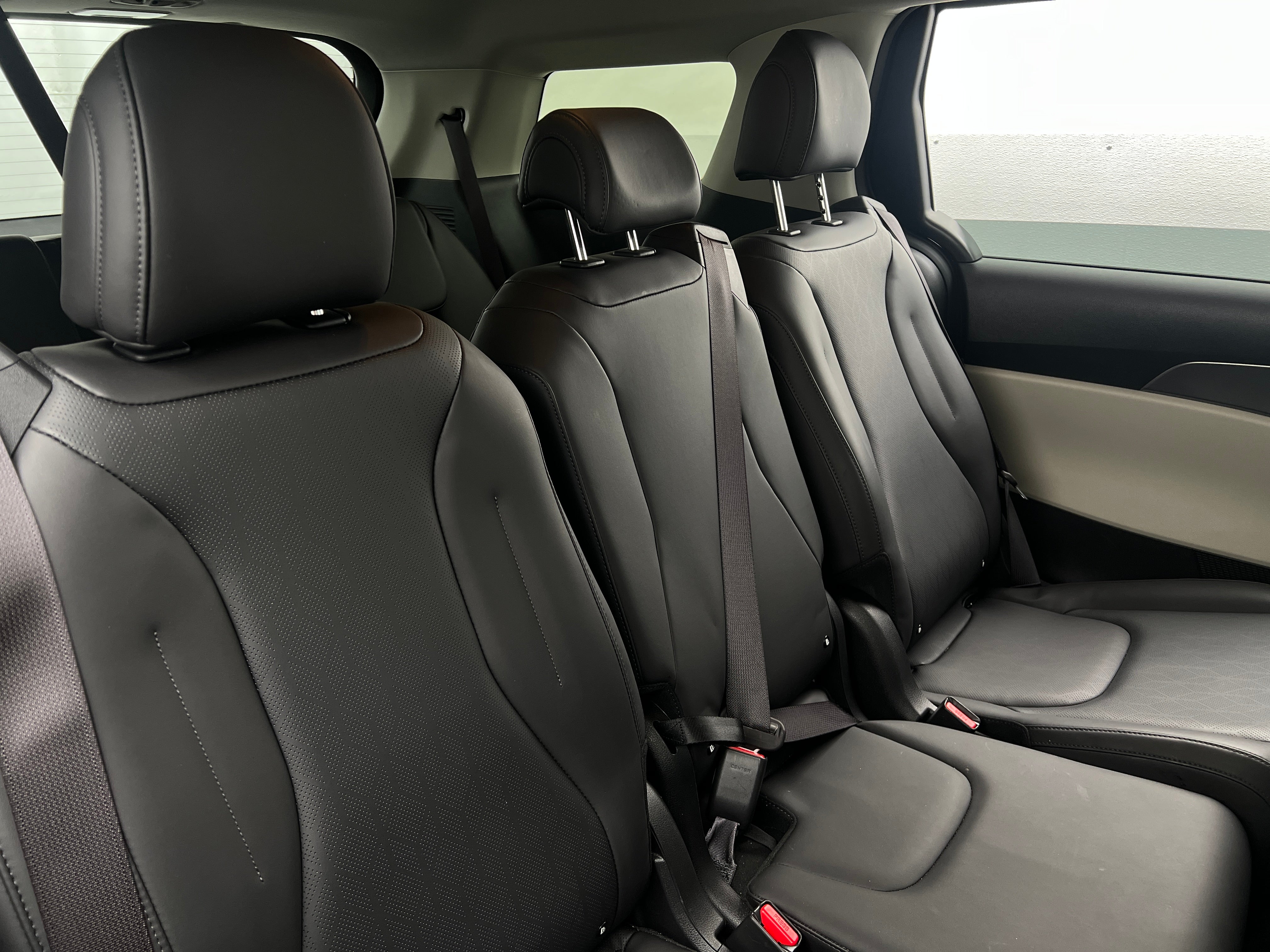 2024 Kia Carnival LX 5