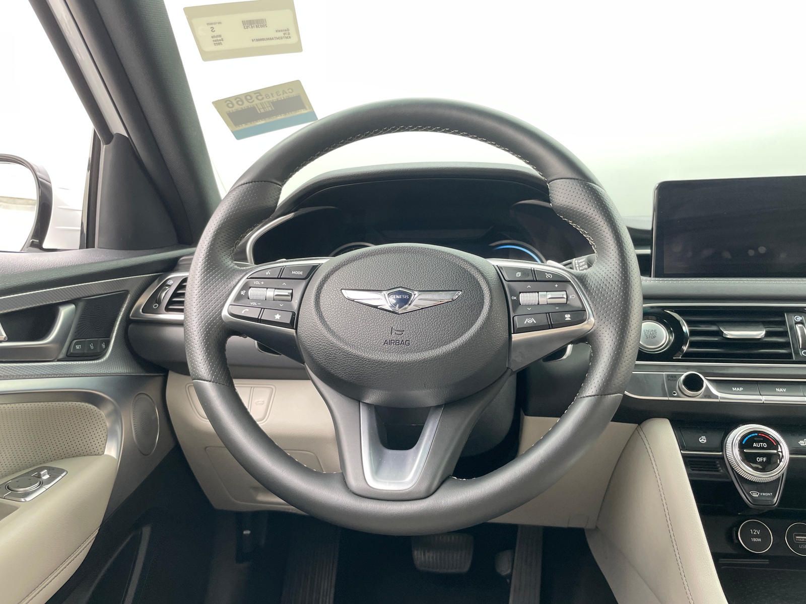 Thumbnail: 2022 Genesis G70 - 4