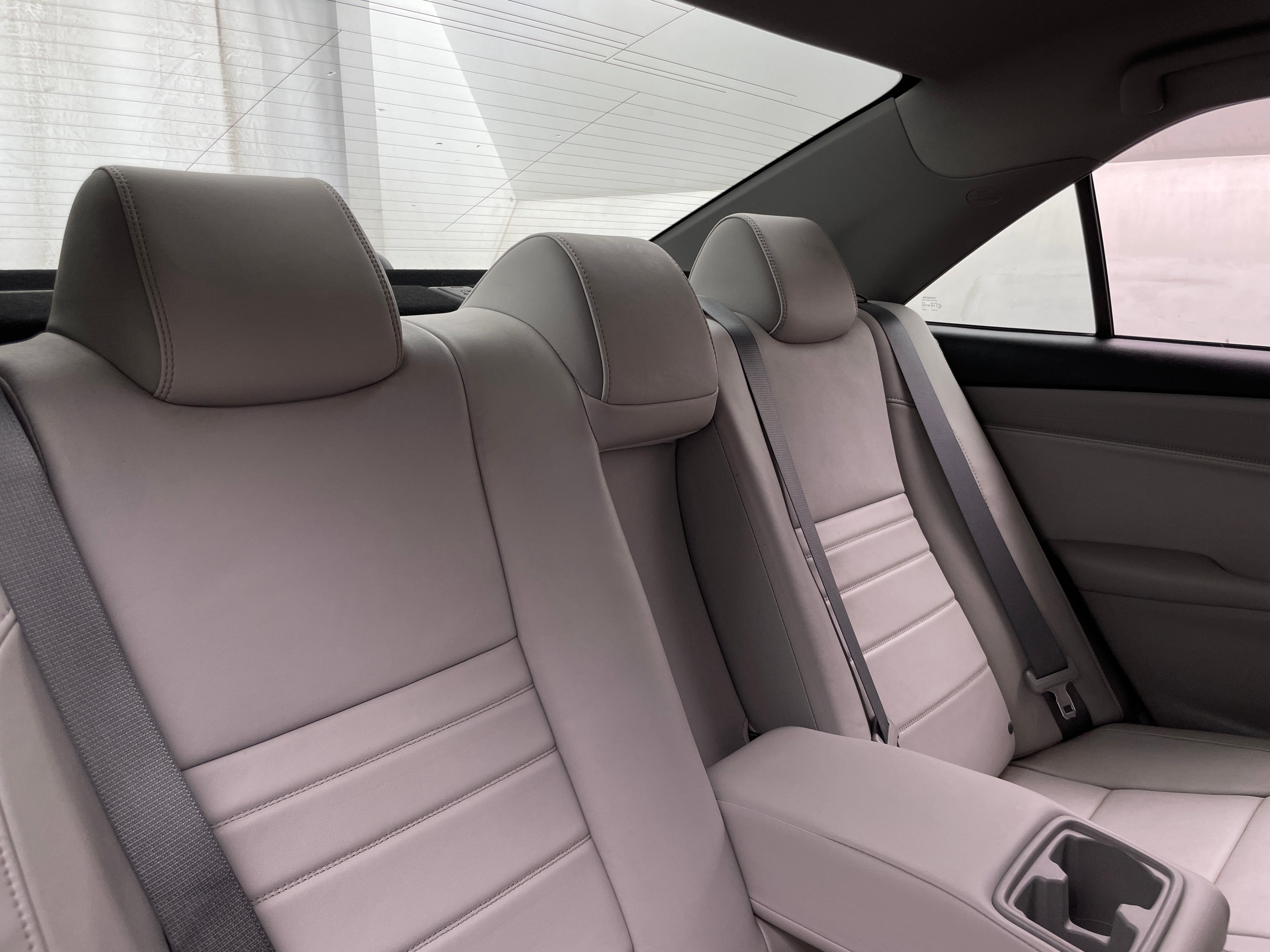 2016 Toyota Camry XLE 5