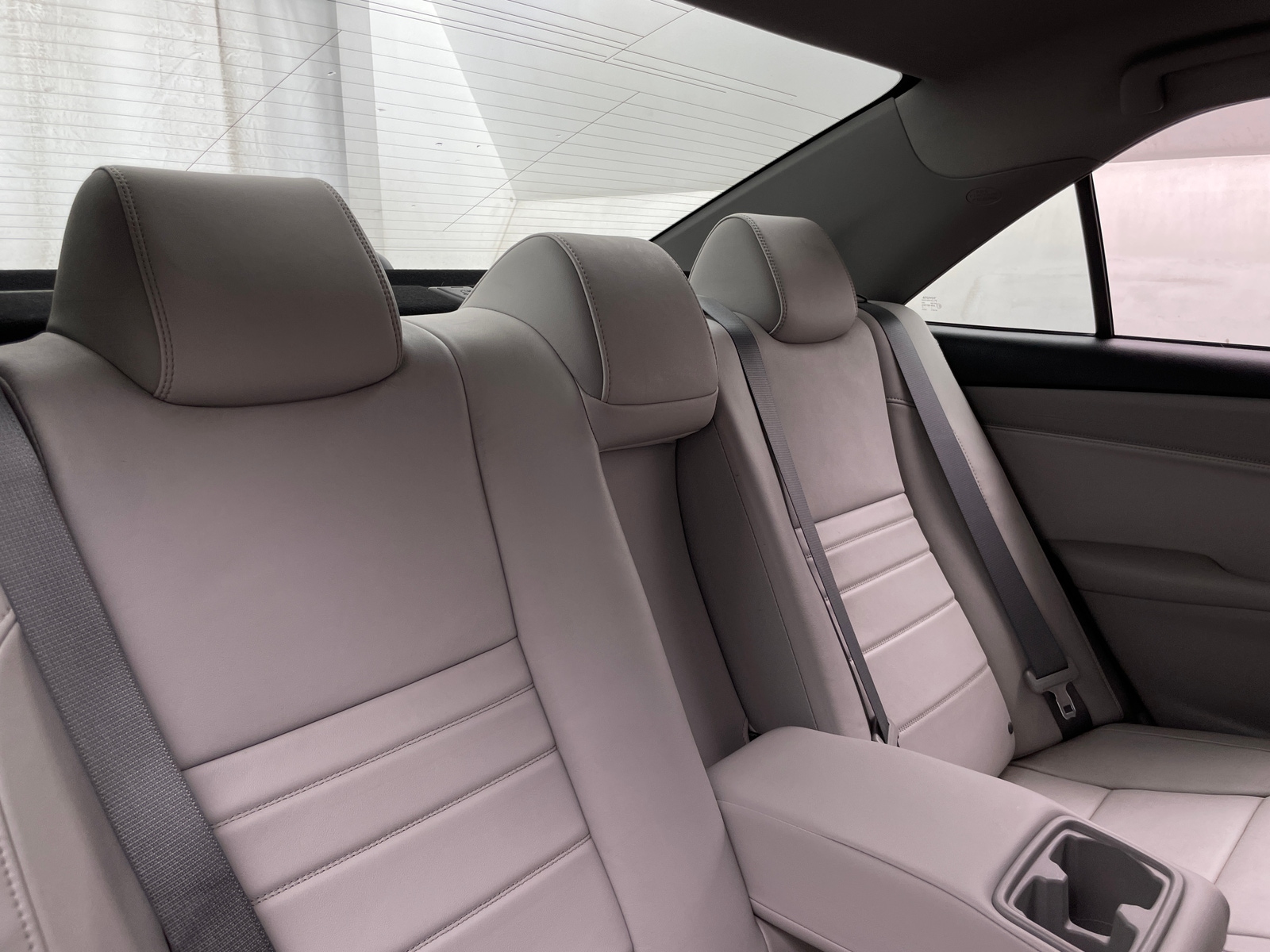 Thumbnail: 2016 Toyota Camry - 5